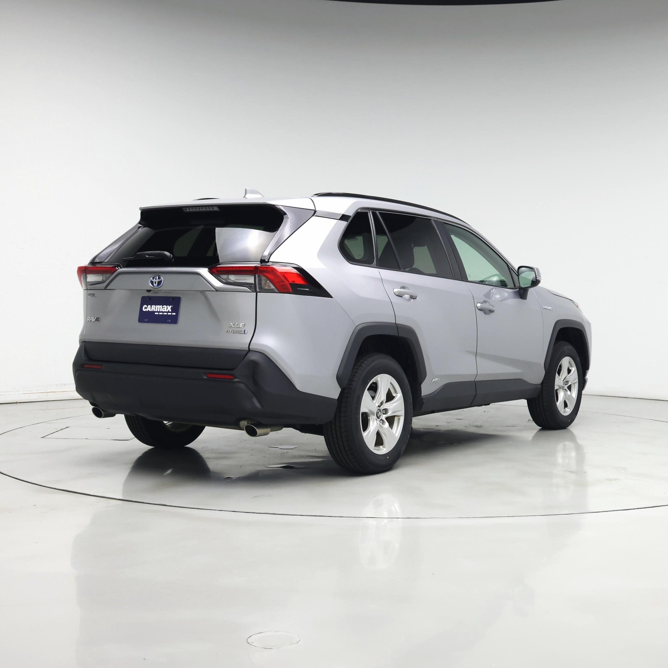Thumbnail: 2020 Toyota RAV4 - 8
