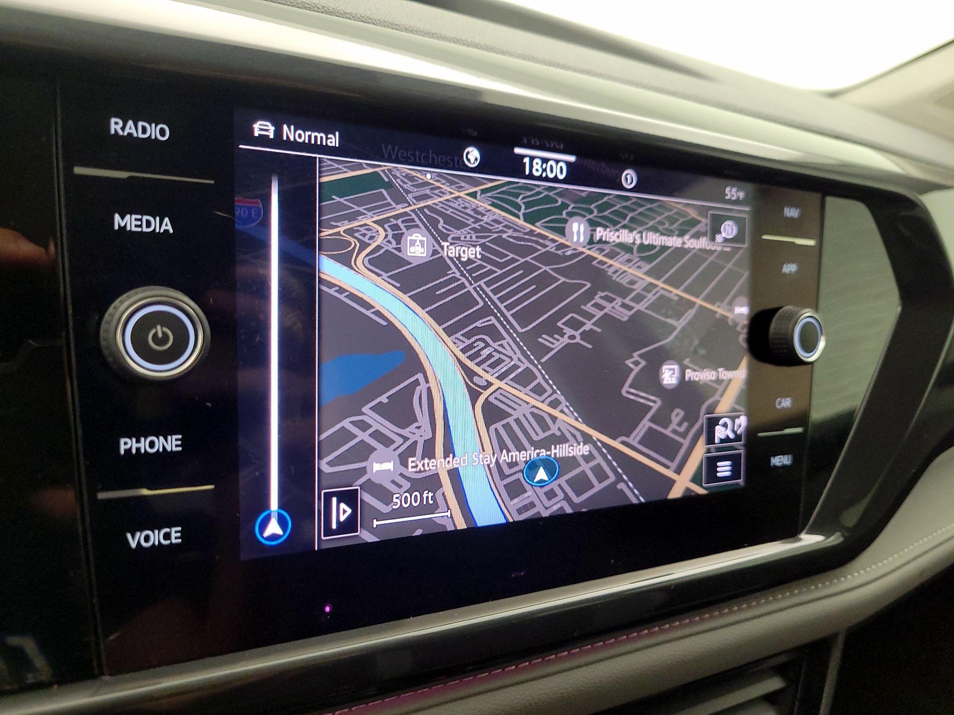 Thumbnail: 2022 Volkswagen Taos - 13