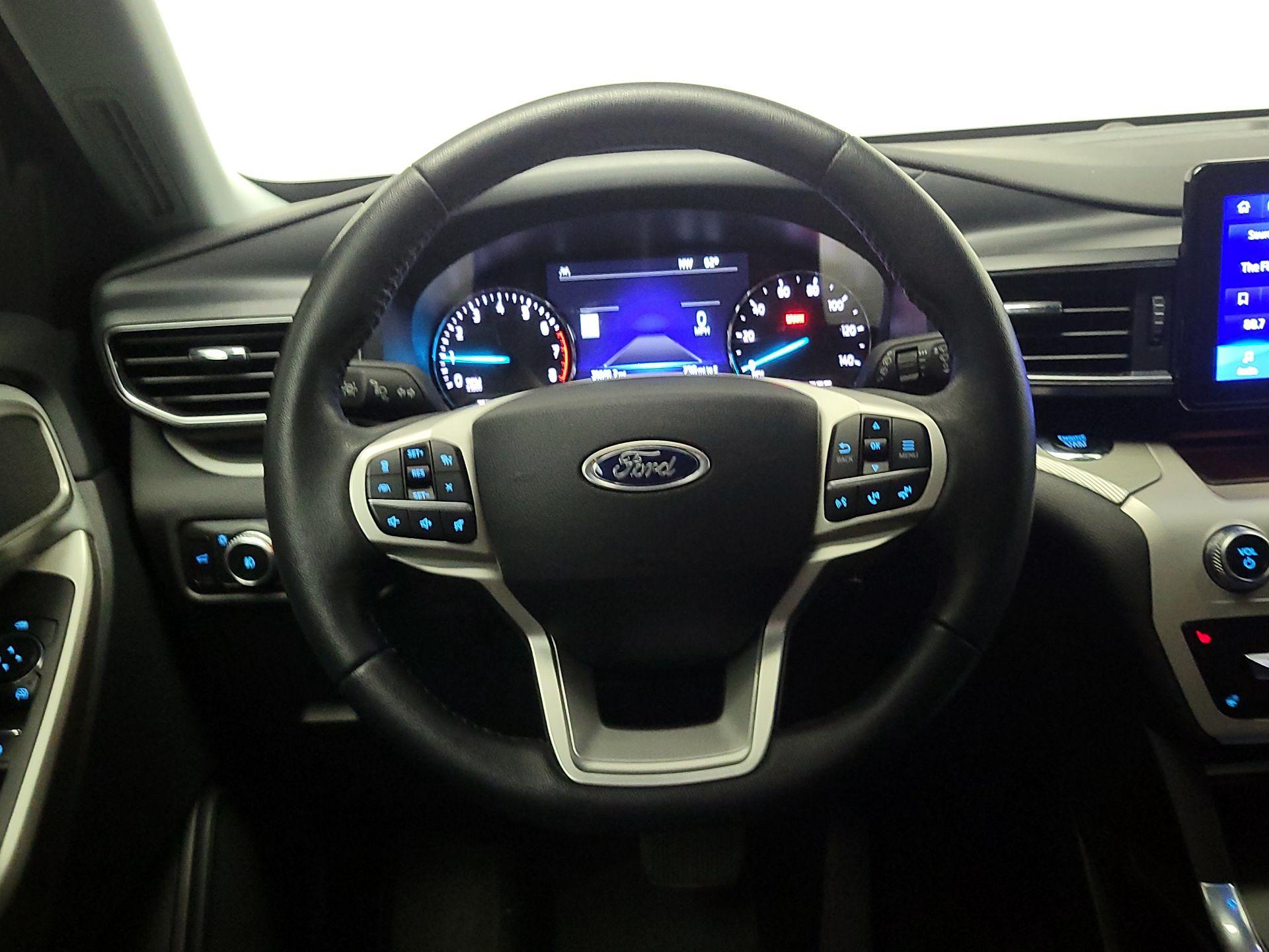 Thumbnail: 2023 Ford Explorer - 10