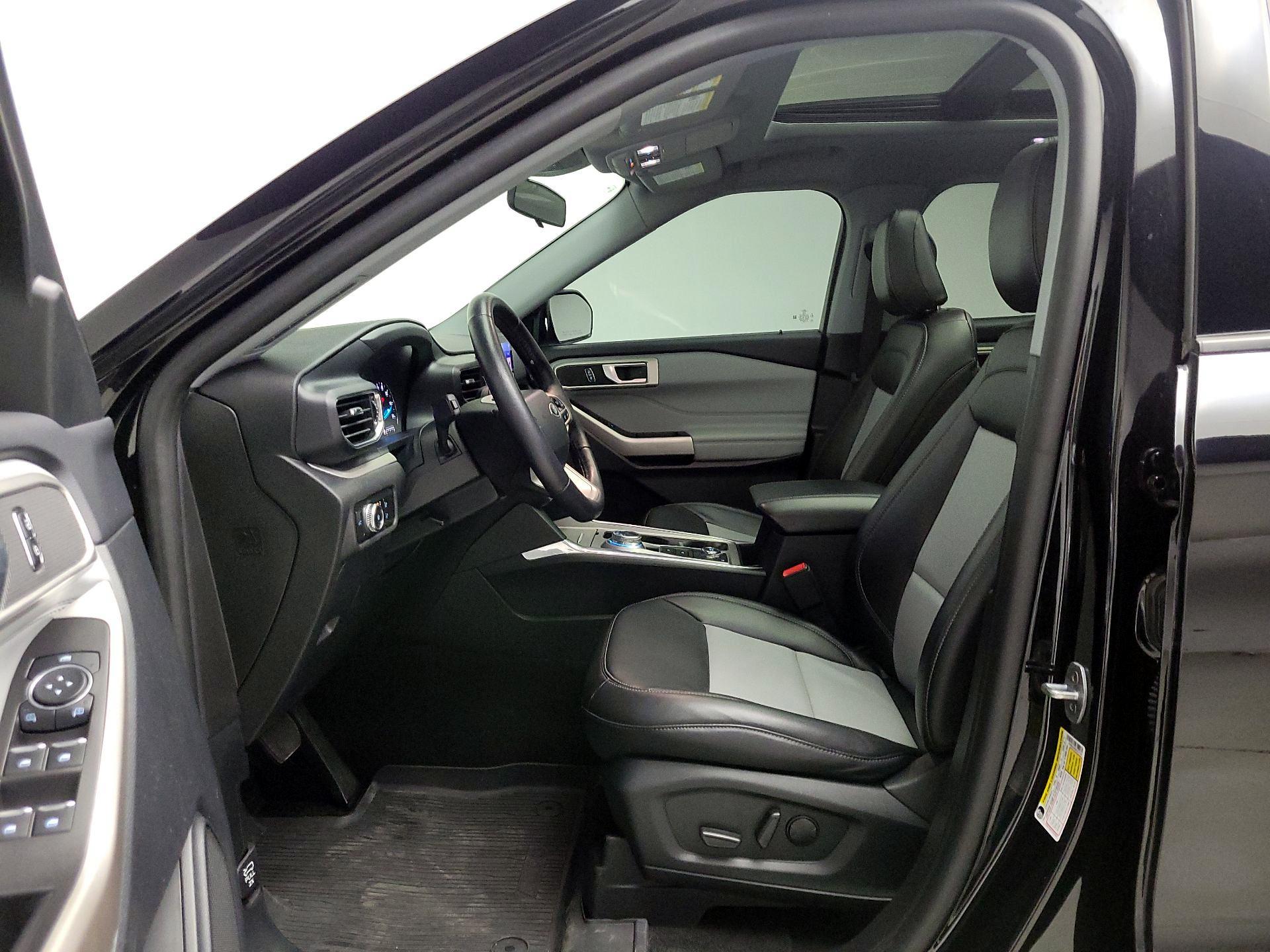Thumbnail: 2023 Ford Explorer - 11
