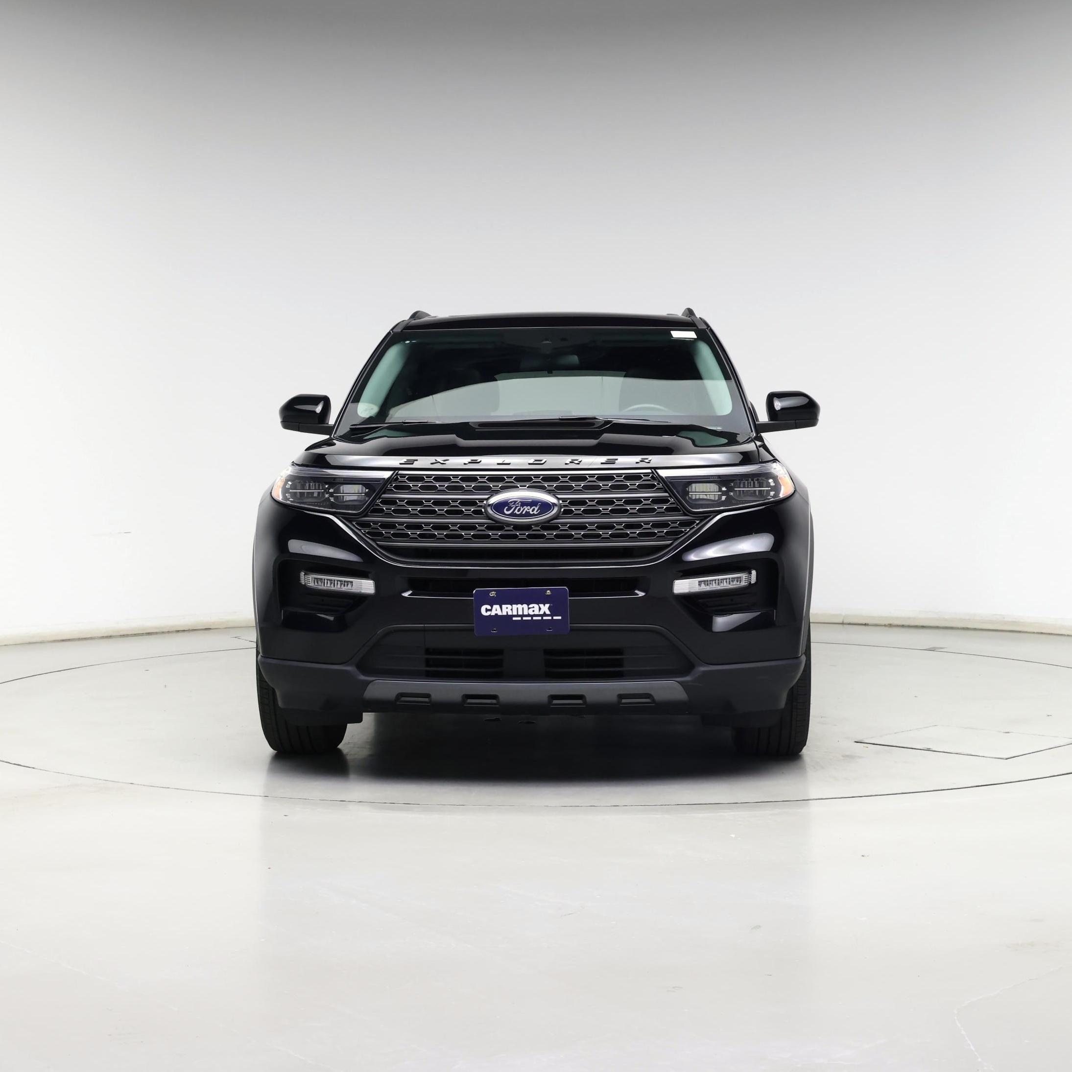 Thumbnail: 2023 Ford Explorer - 5