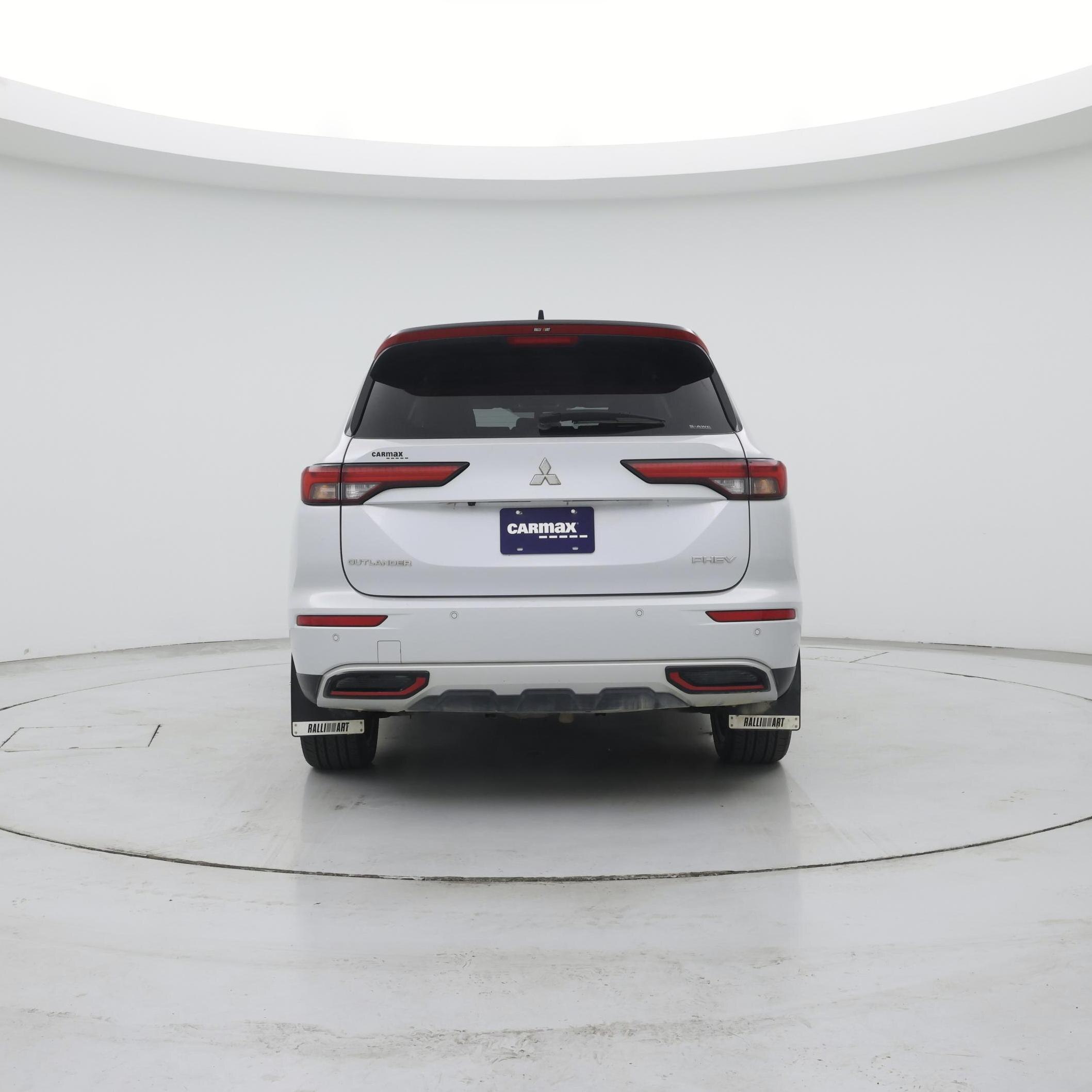 Thumbnail: 2023 Mitsubishi Outlander - 6