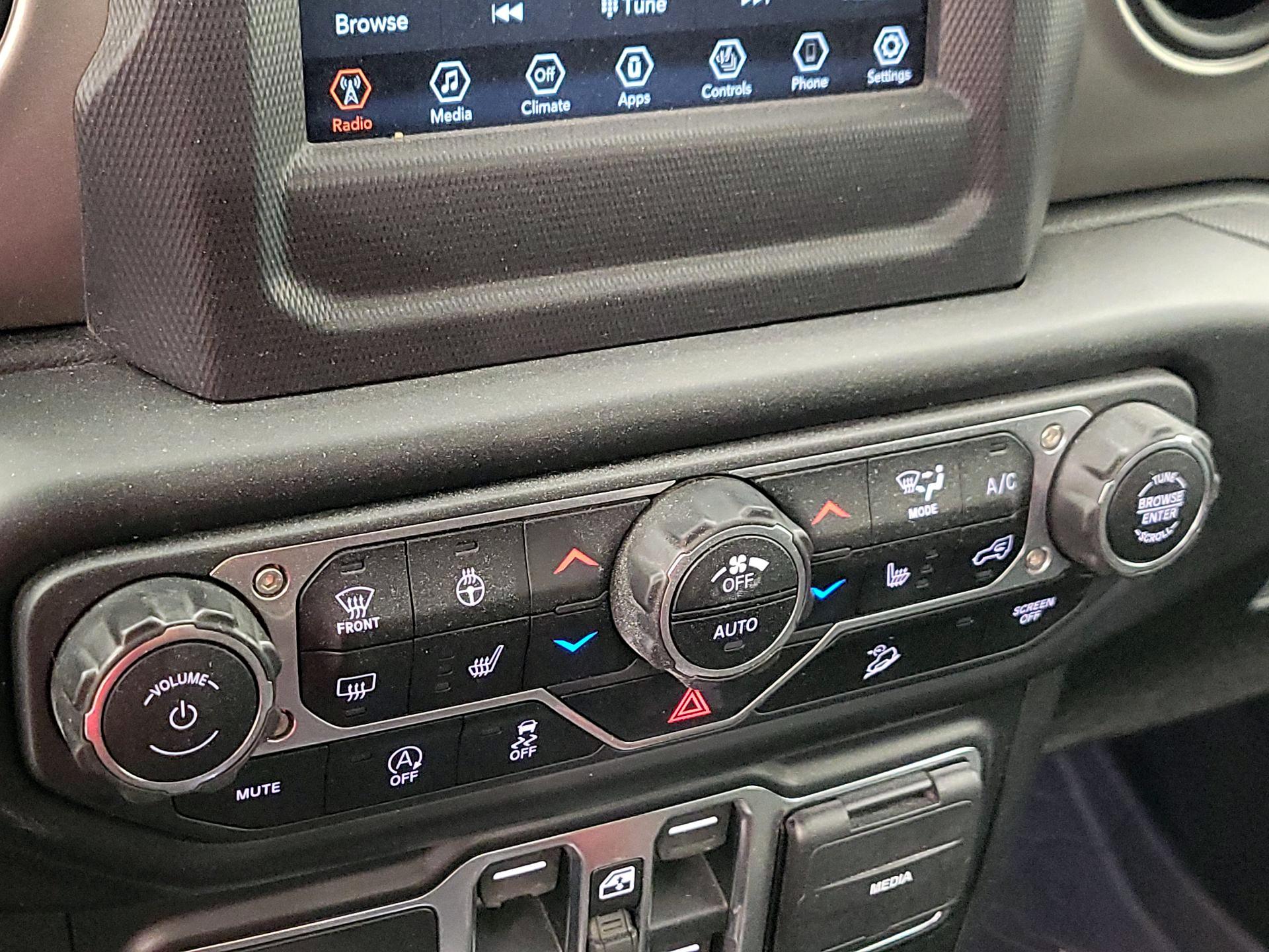 Thumbnail: 2020 Jeep Wrangler - 16