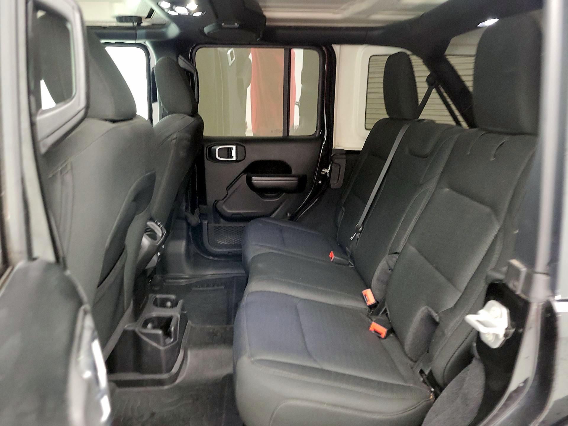 Thumbnail: 2020 Jeep Wrangler - 19