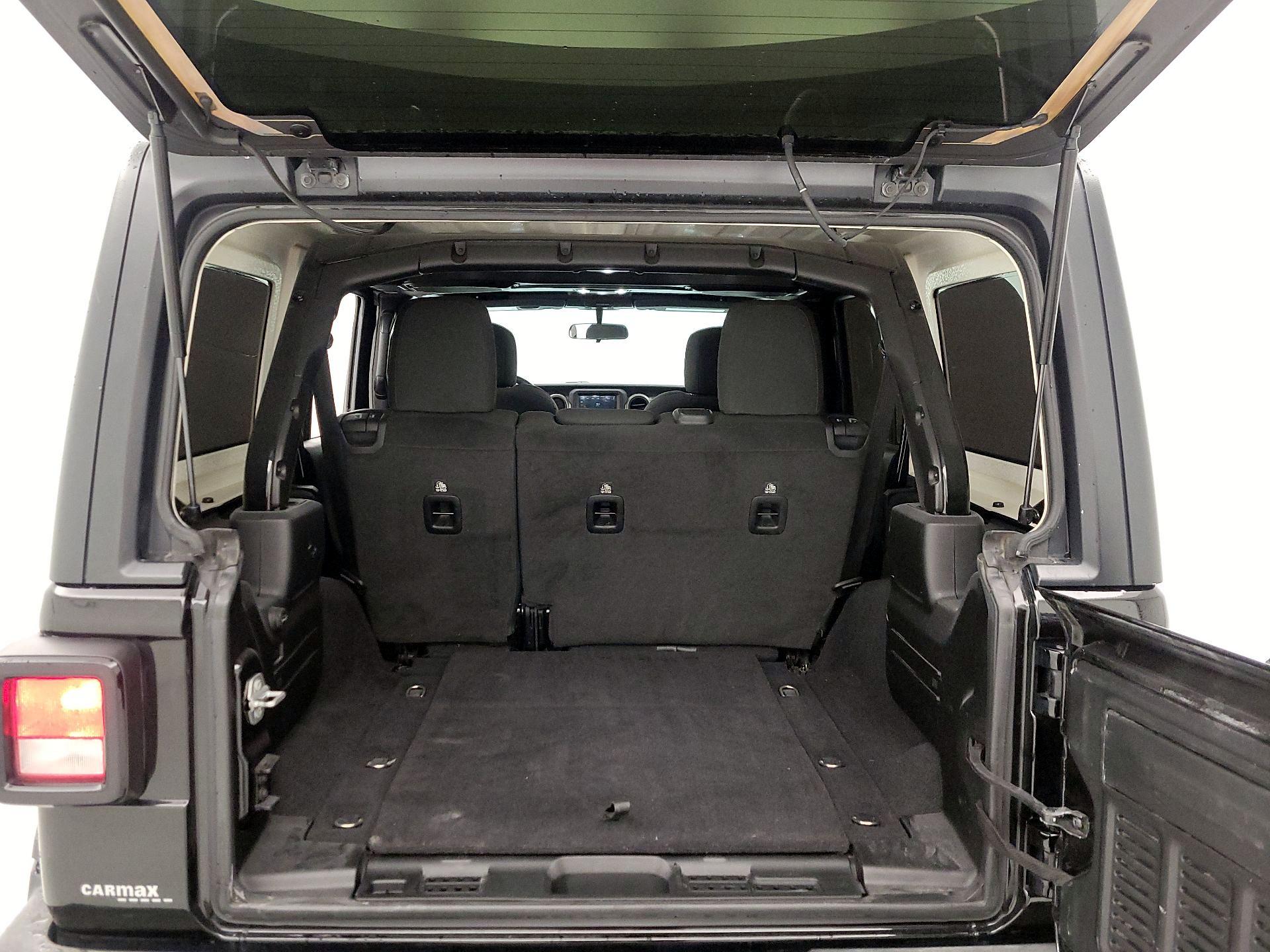 Thumbnail: 2020 Jeep Wrangler - 20