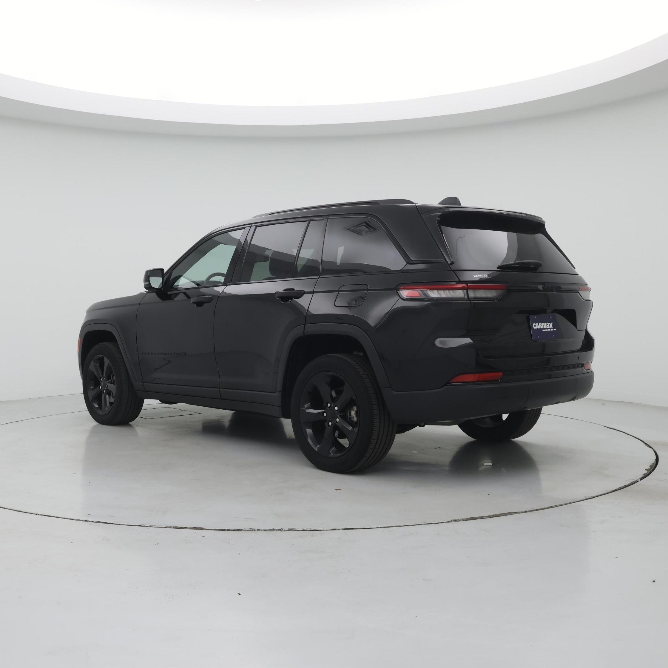 Thumbnail: 2022 Jeep Grand Cherokee - 2