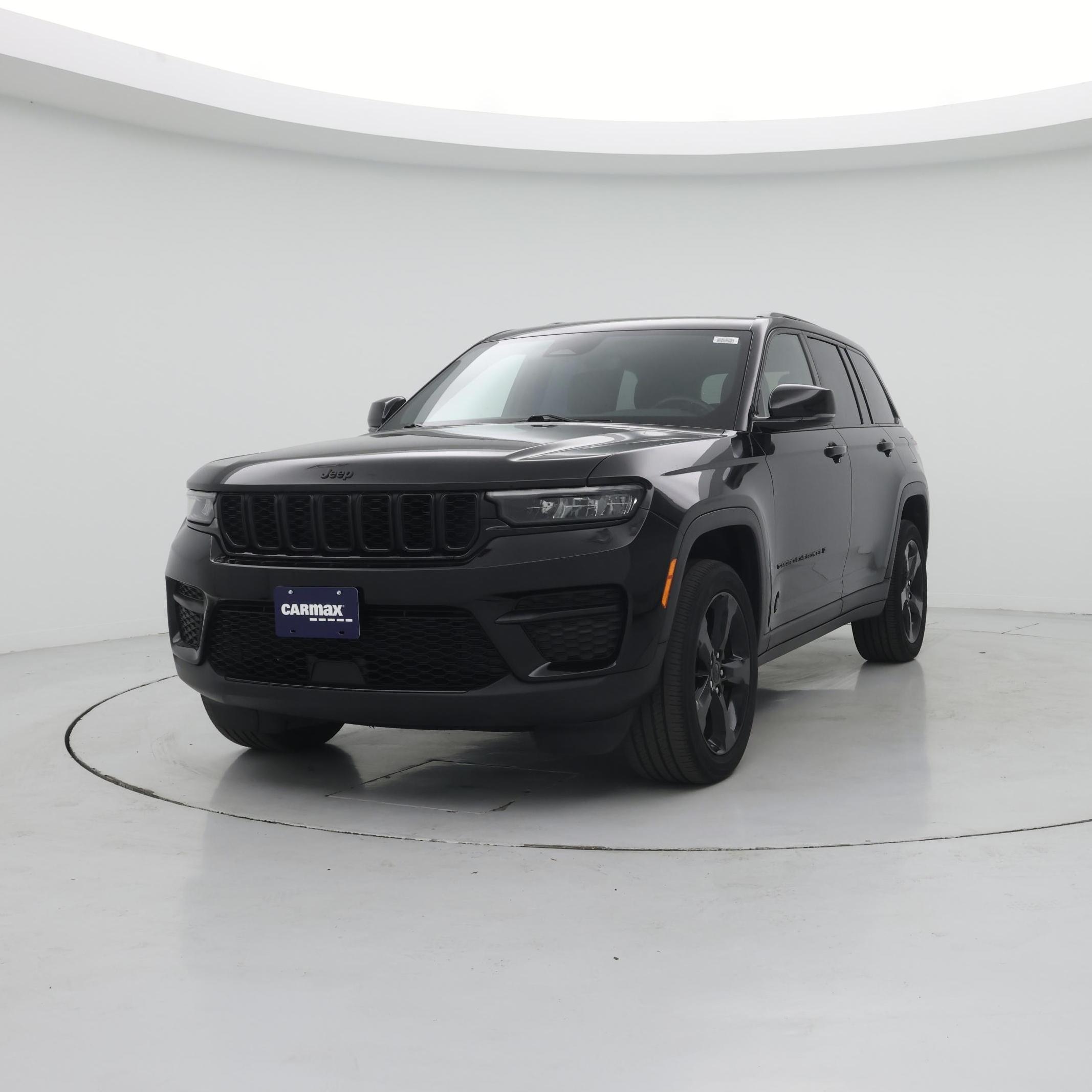 Thumbnail: 2022 Jeep Grand Cherokee - 4
