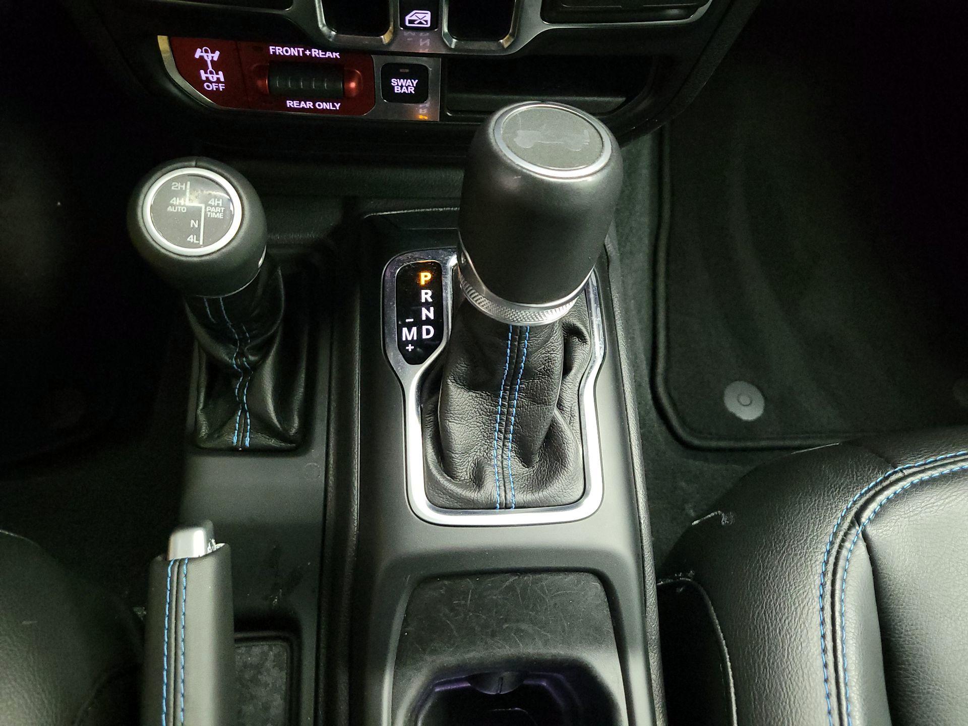 Thumbnail: 2022 Jeep Wrangler - 17