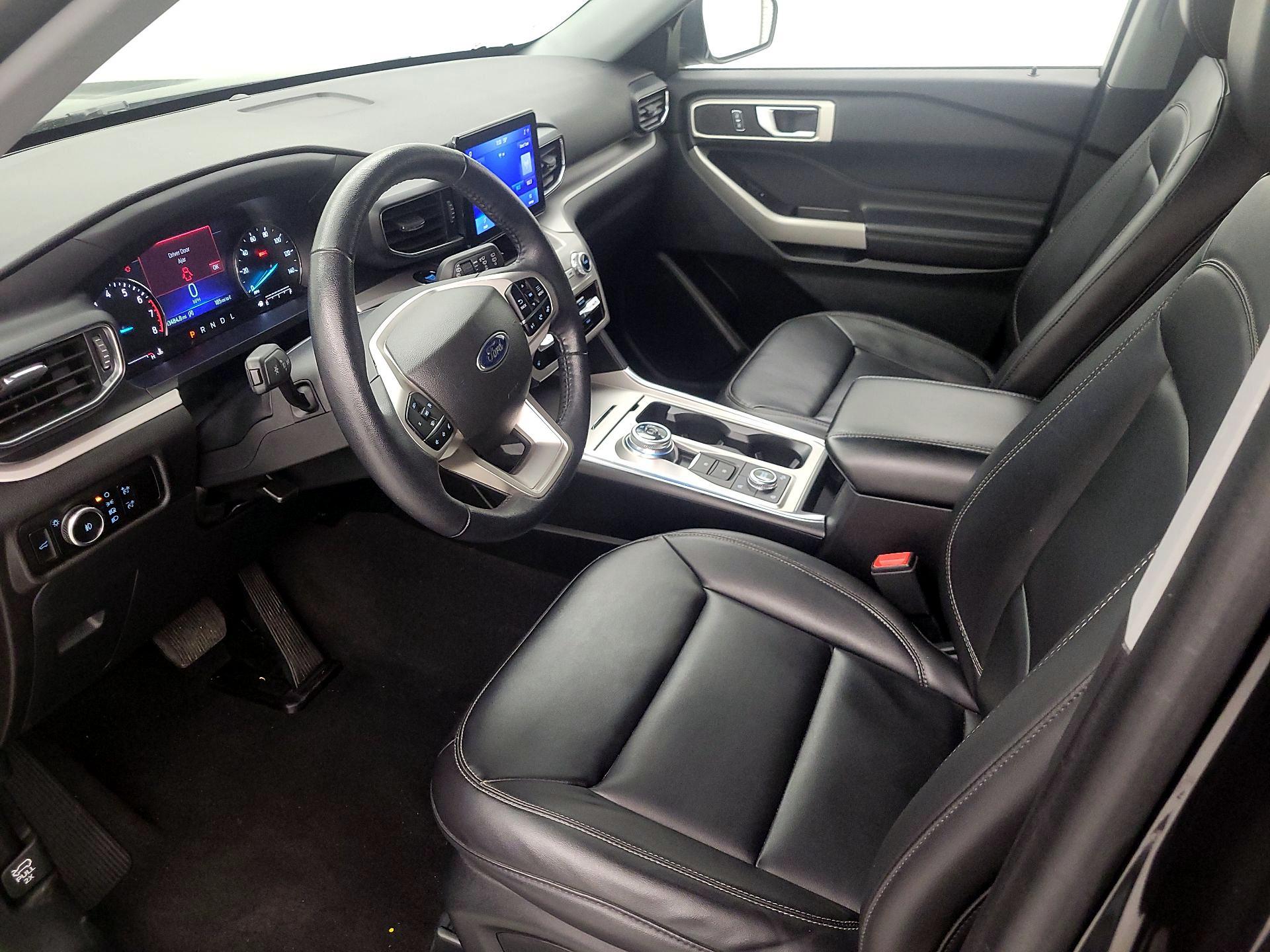 Thumbnail: 2023 Ford Explorer - 11