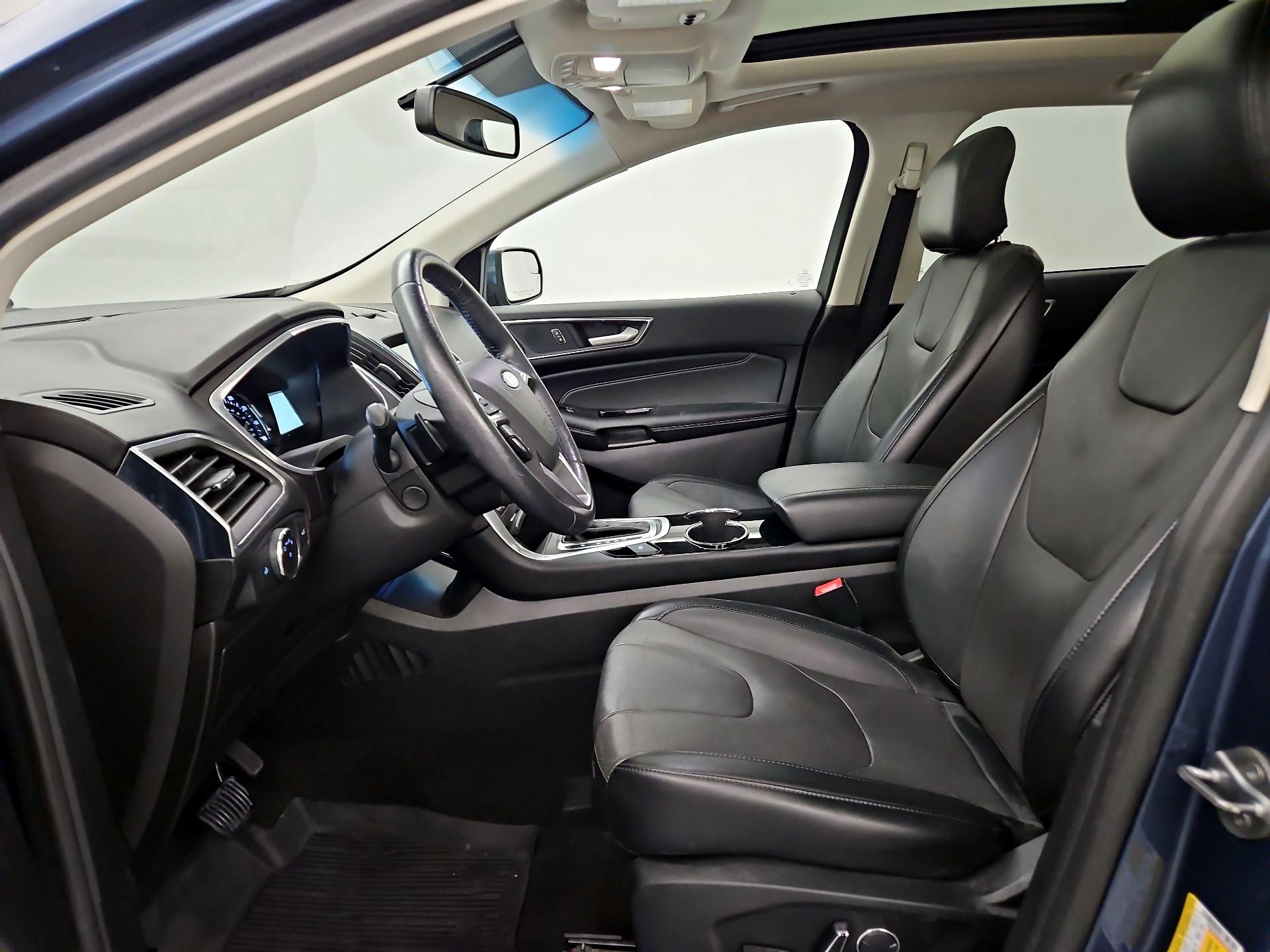 Thumbnail: 2018 Ford Edge - 11