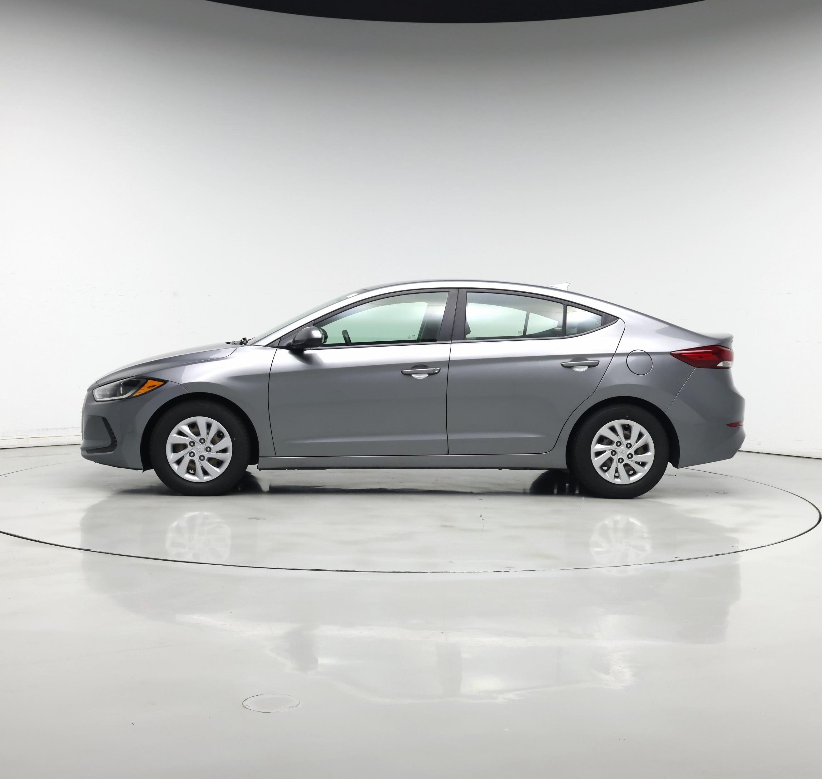 Thumbnail: 2017 Hyundai Elantra - 3