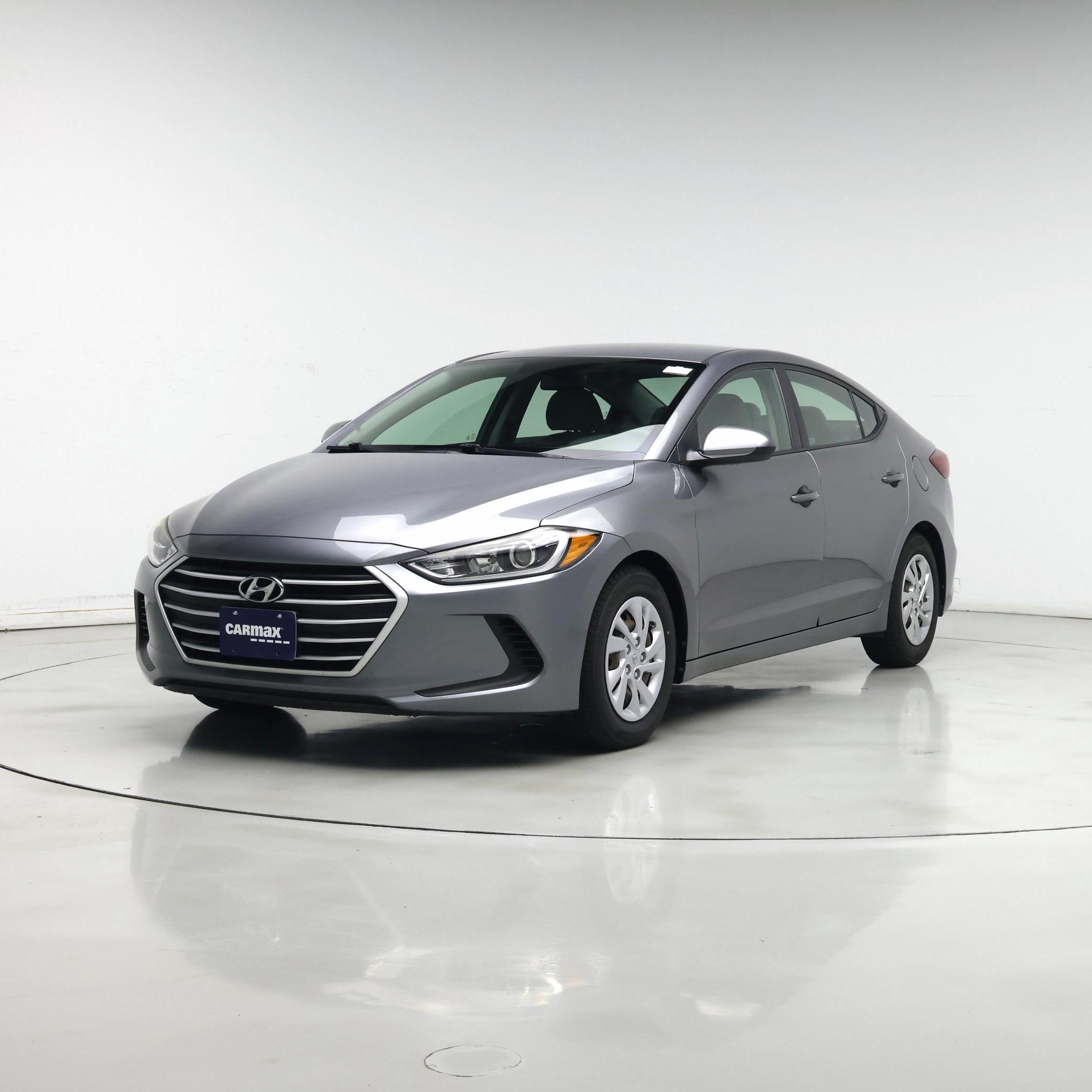 Thumbnail: 2017 Hyundai Elantra - 4