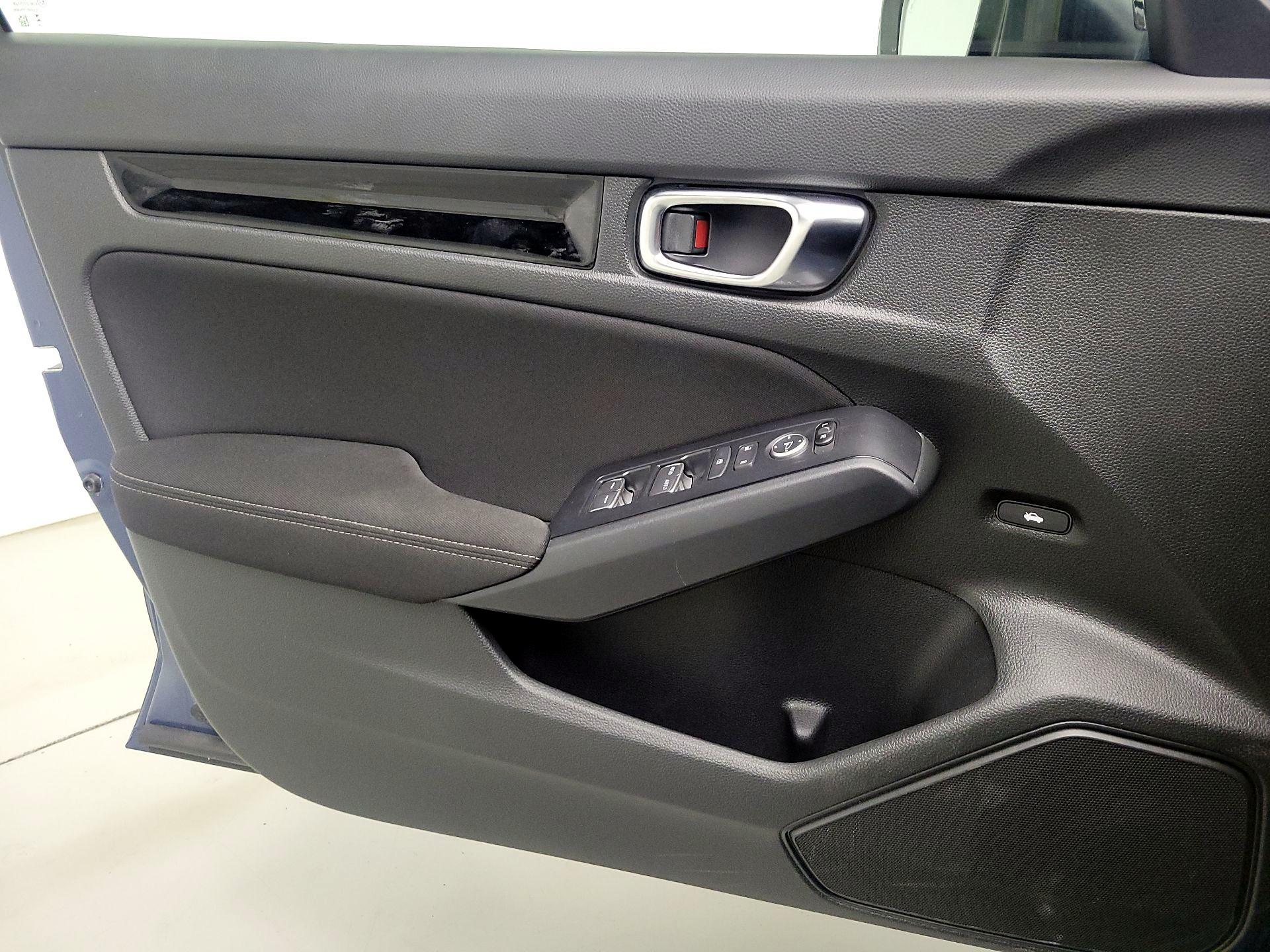 Thumbnail: 2025 Honda Civic - 12