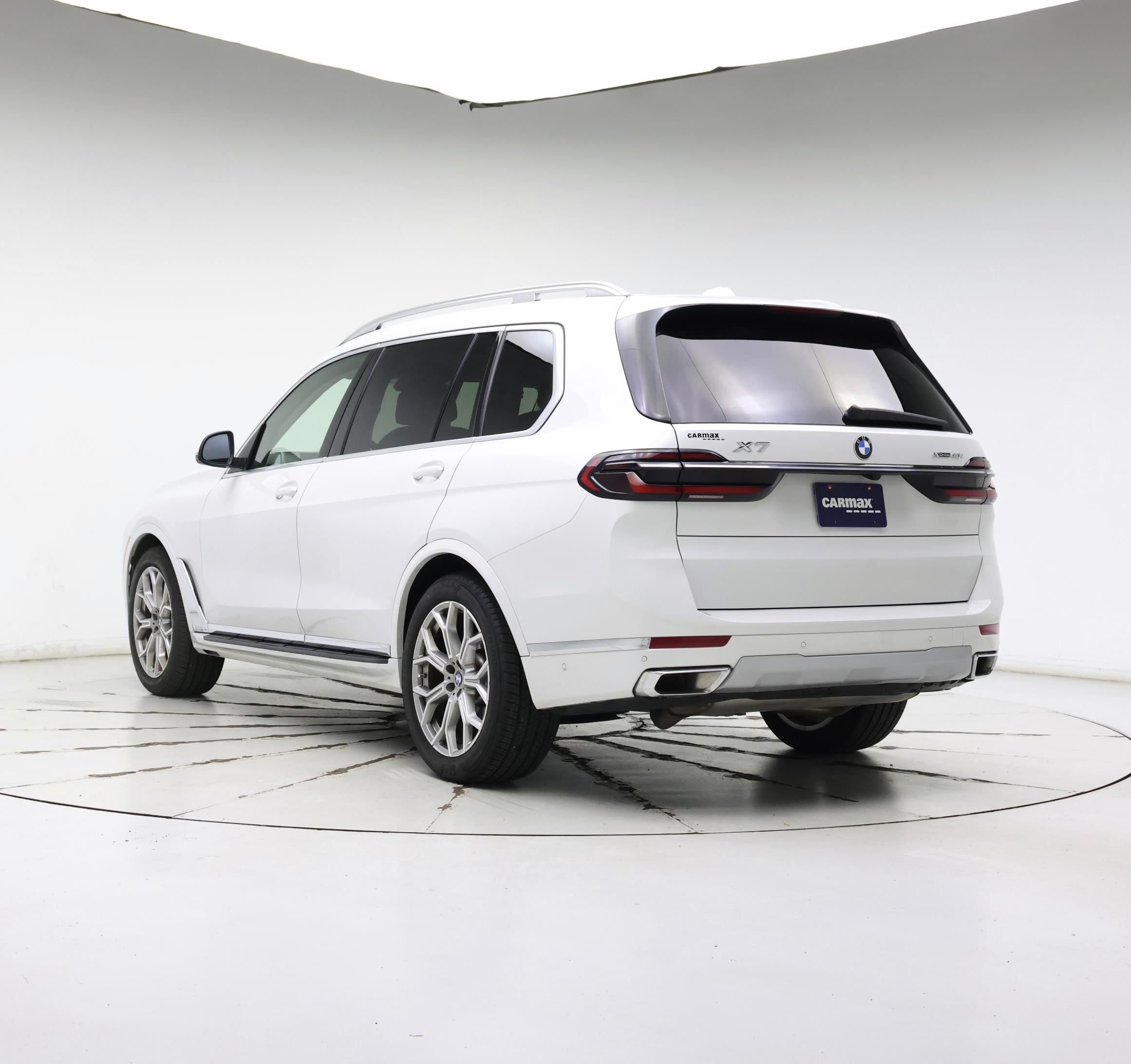 Thumbnail: 2025 BMW X7 - 2