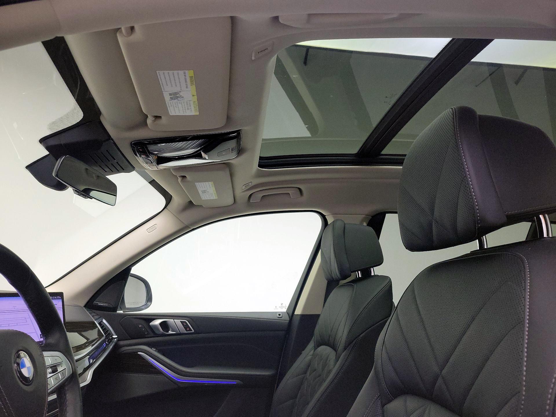 Thumbnail: 2025 BMW X7 - 20