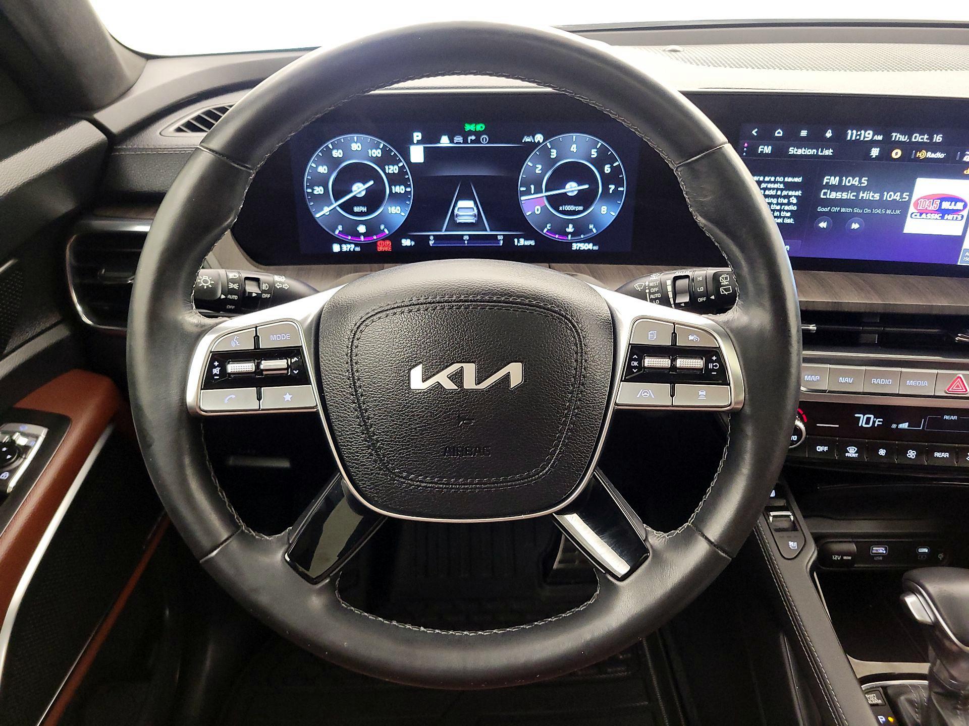 Thumbnail: 2023 Kia Telluride - 10