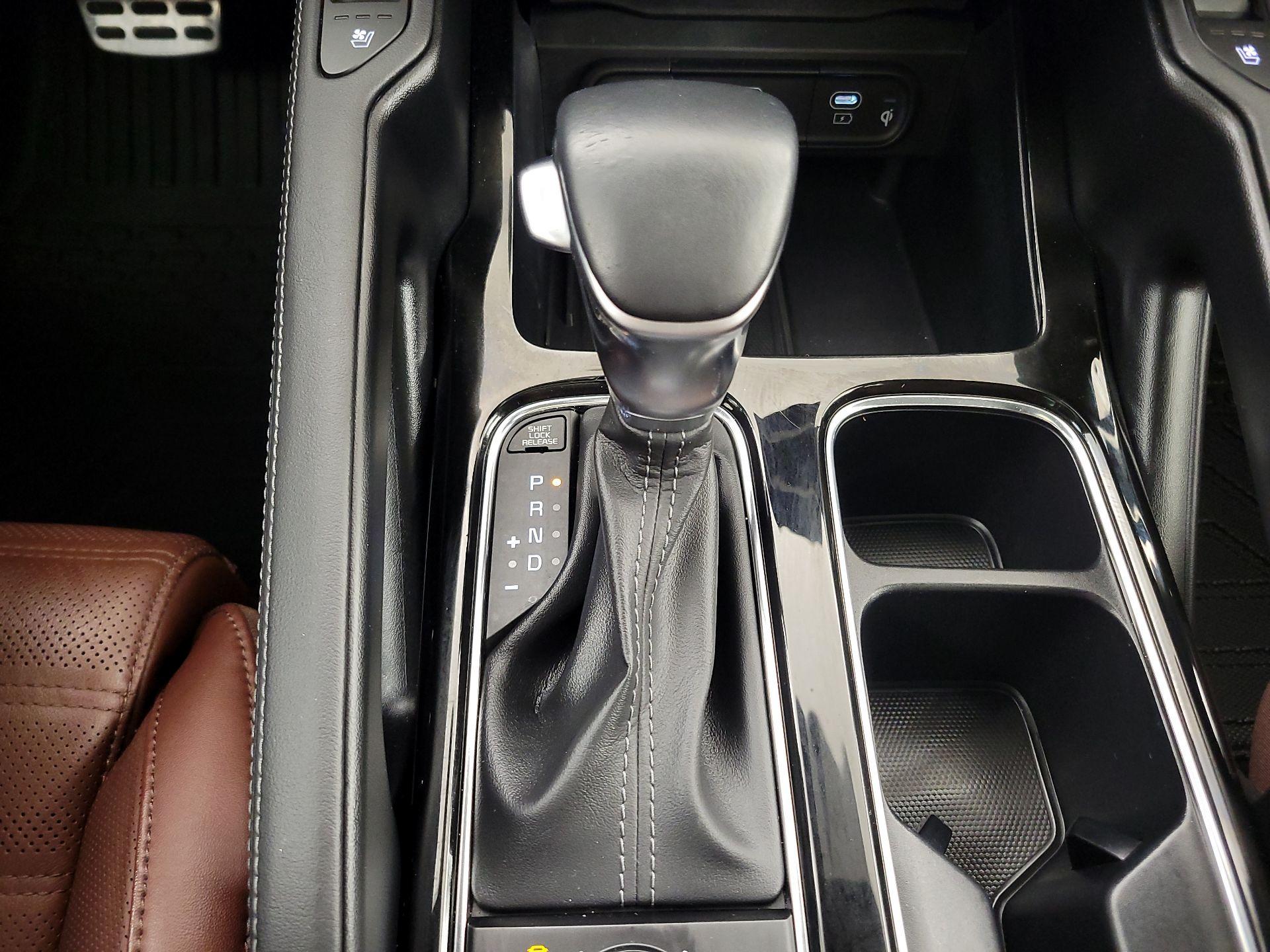 Thumbnail: 2023 Kia Telluride - 18