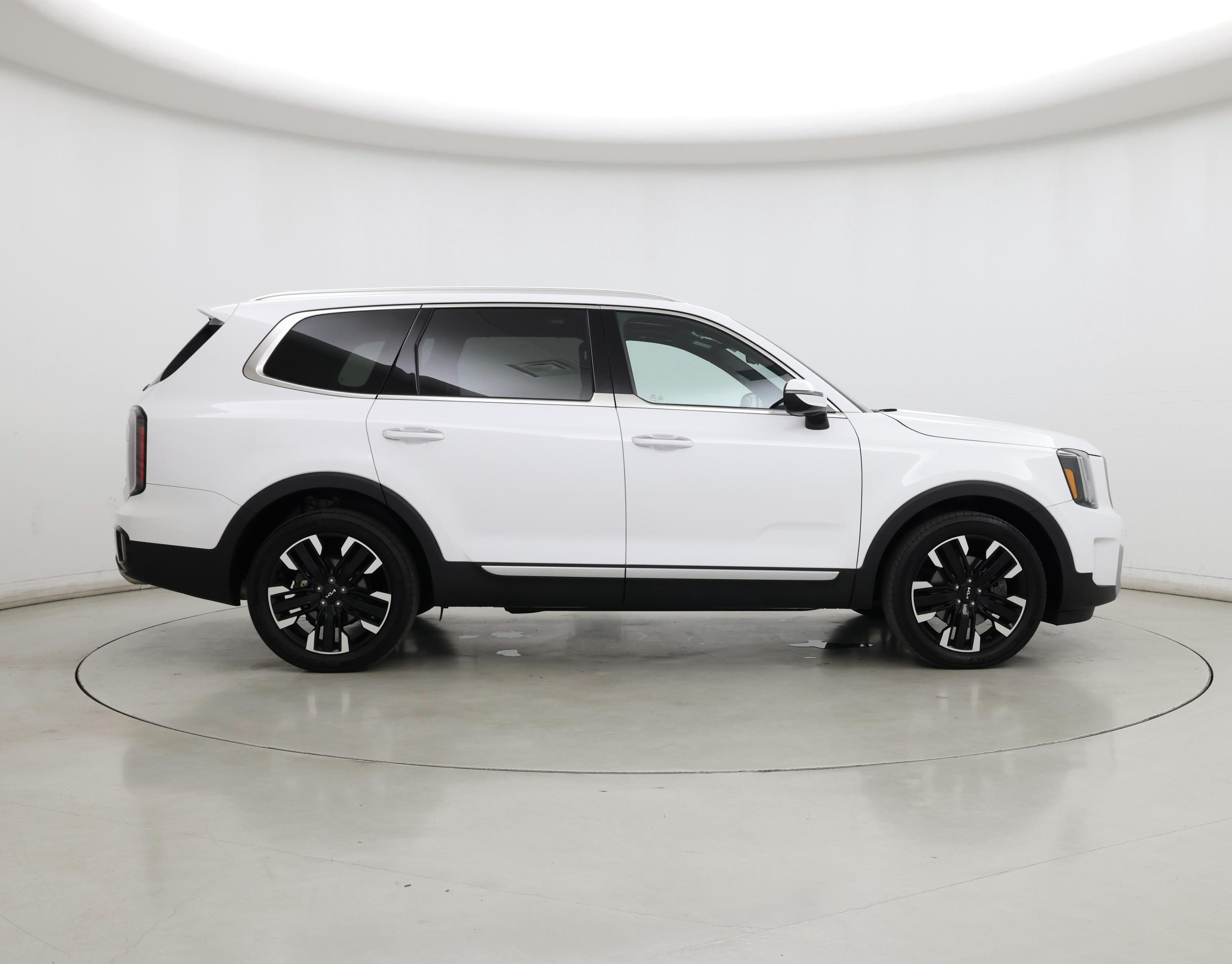 Thumbnail: 2023 Kia Telluride - 7