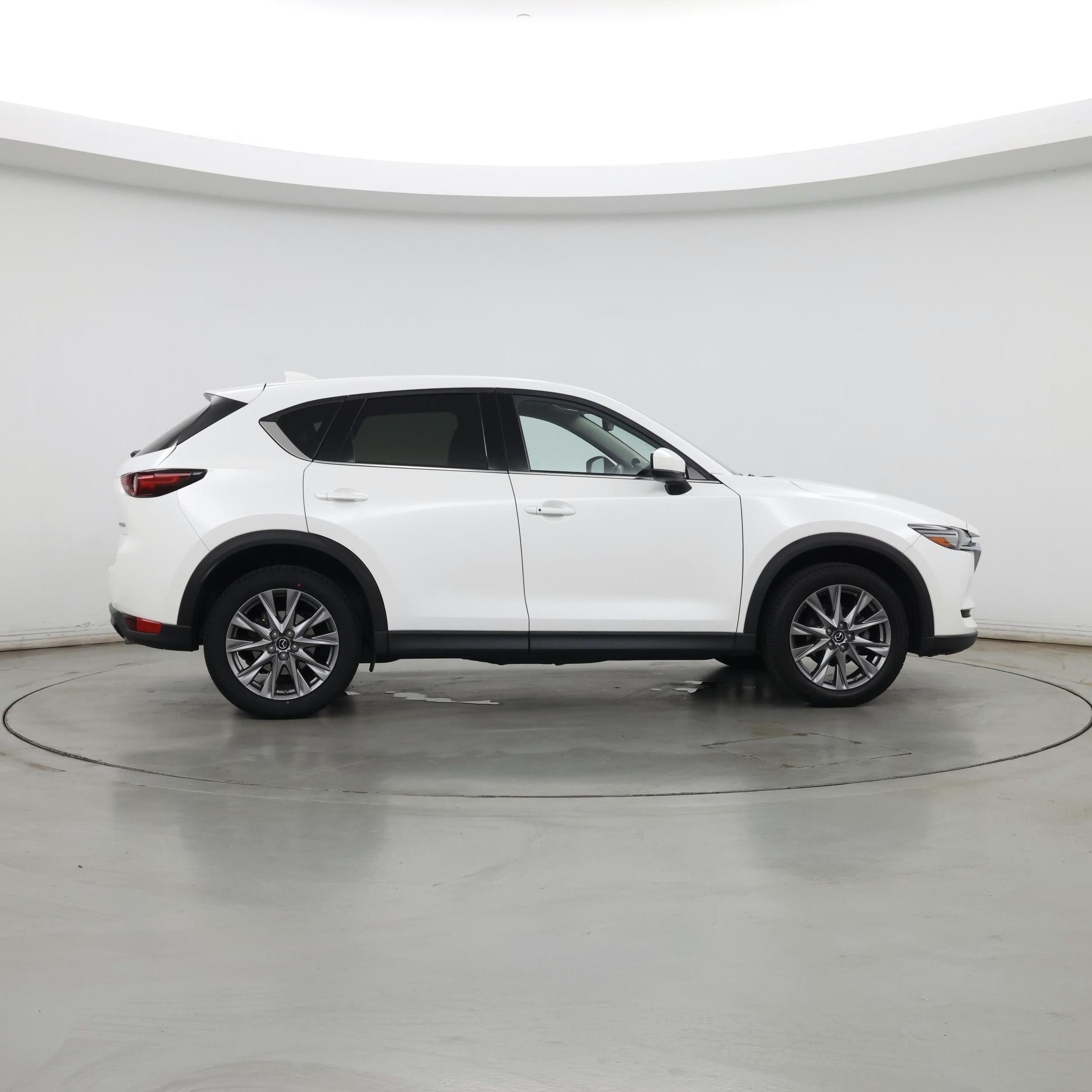 Thumbnail: 2020 Mazda CX-5 - 7