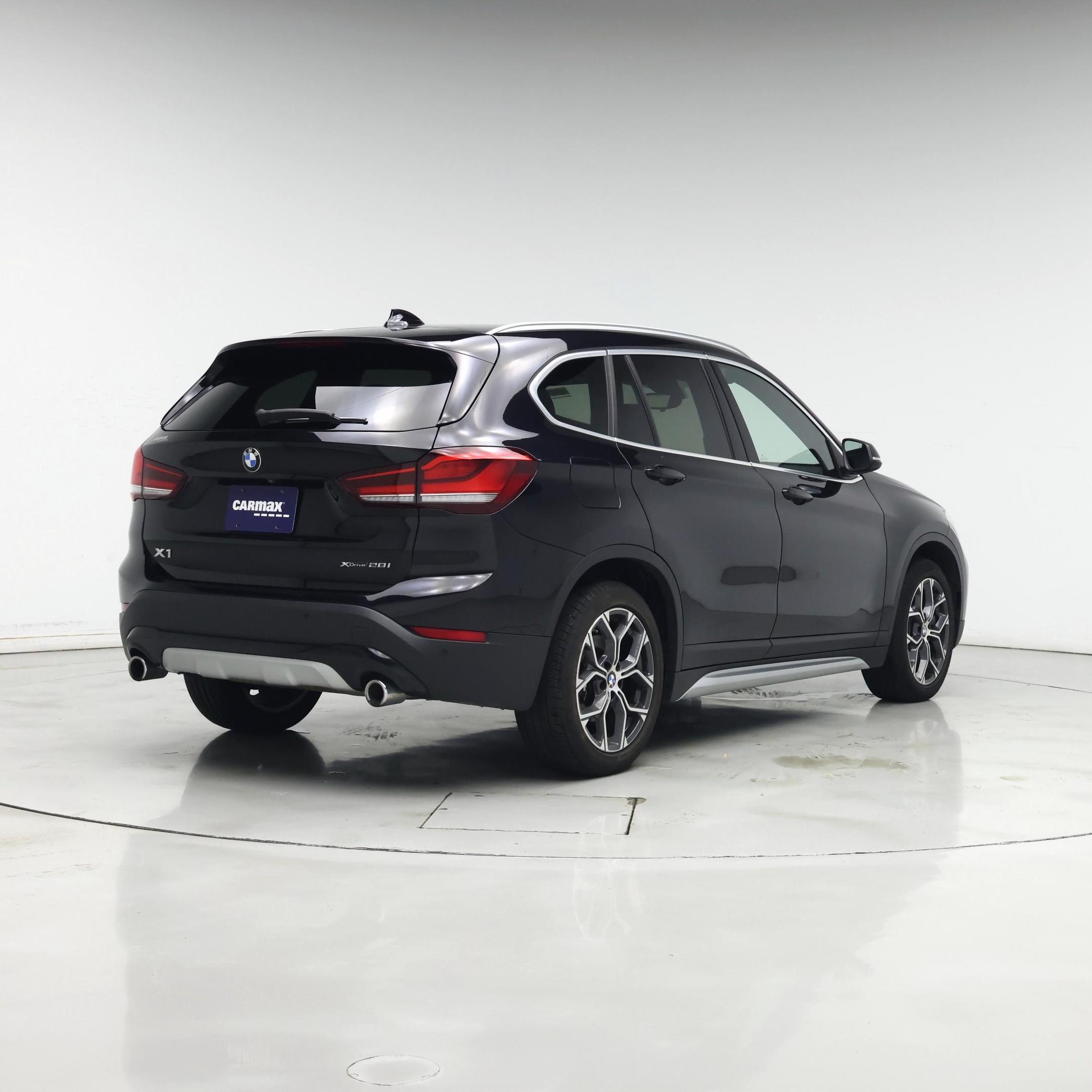 Thumbnail: 2020 BMW X1 - 8