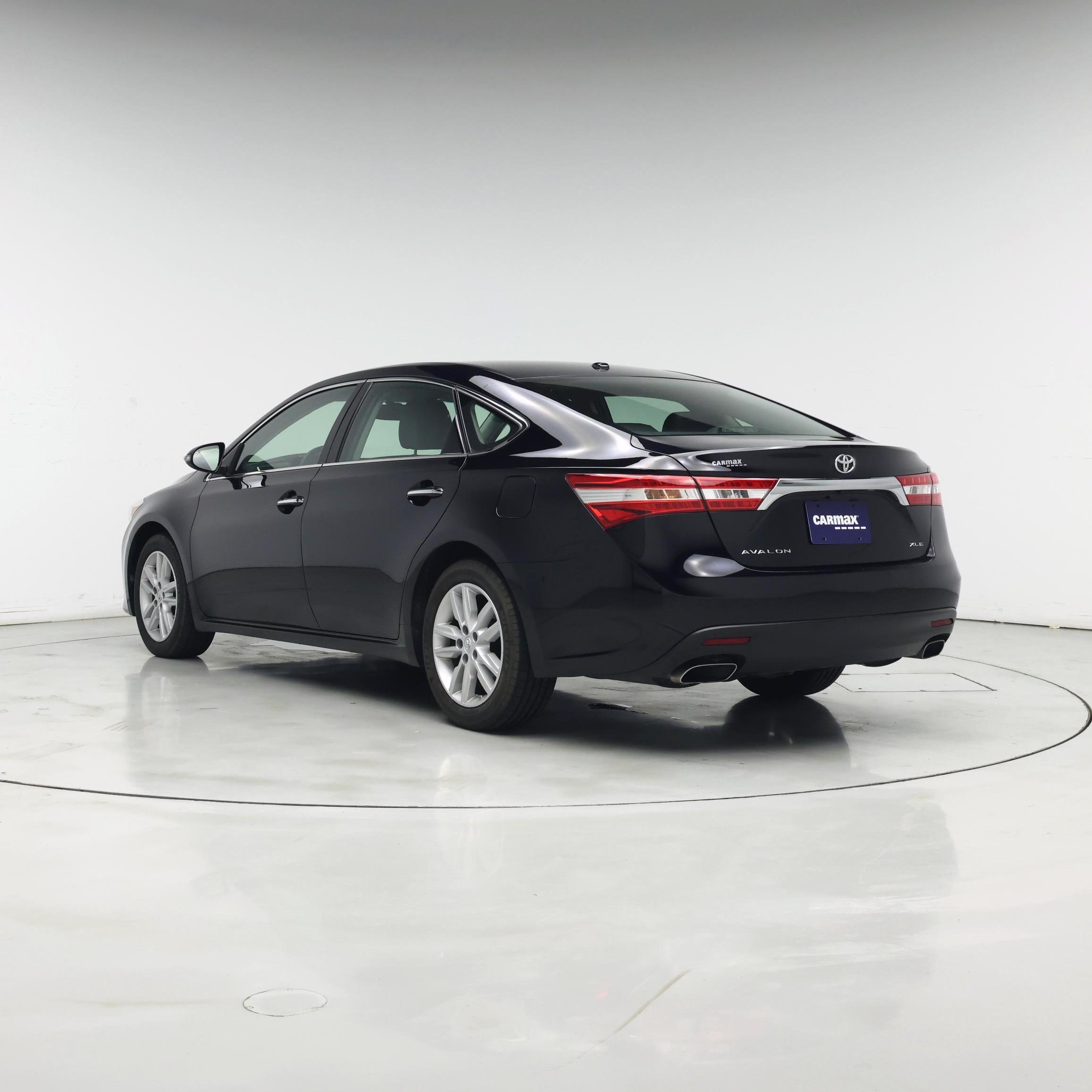 Thumbnail: 2015 Toyota Avalon - 2