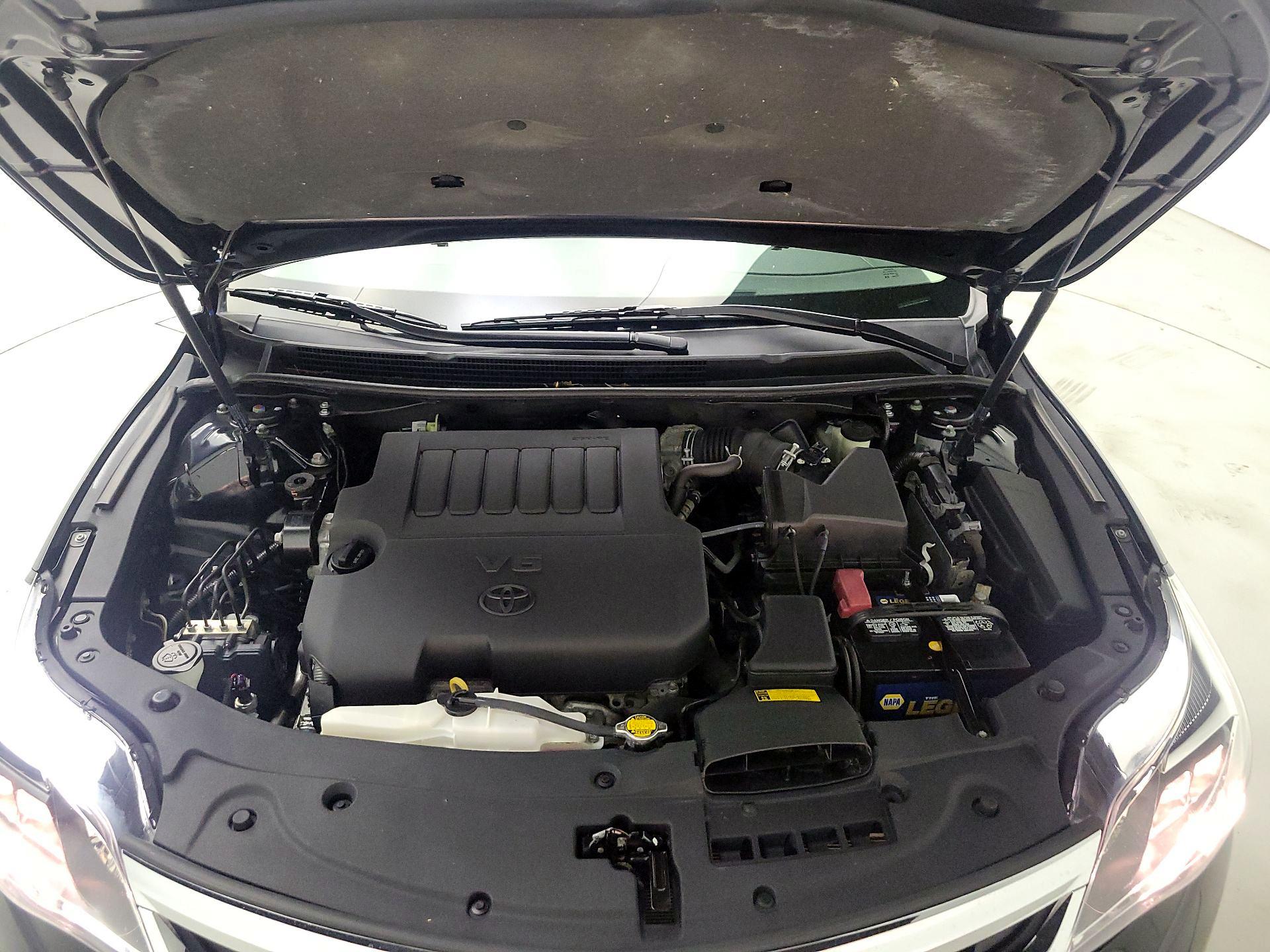 Thumbnail: 2015 Toyota Avalon - 19