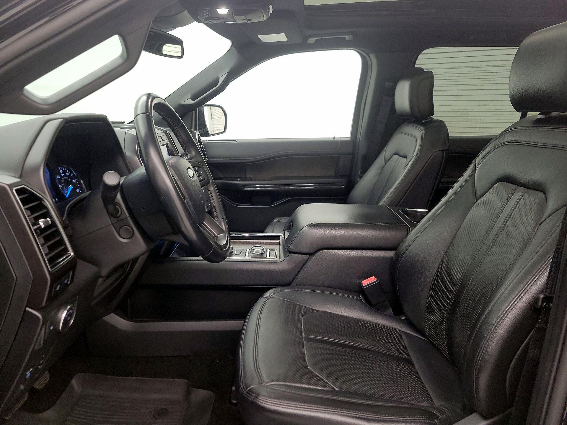 Thumbnail: 2020 Ford Expedition - 11