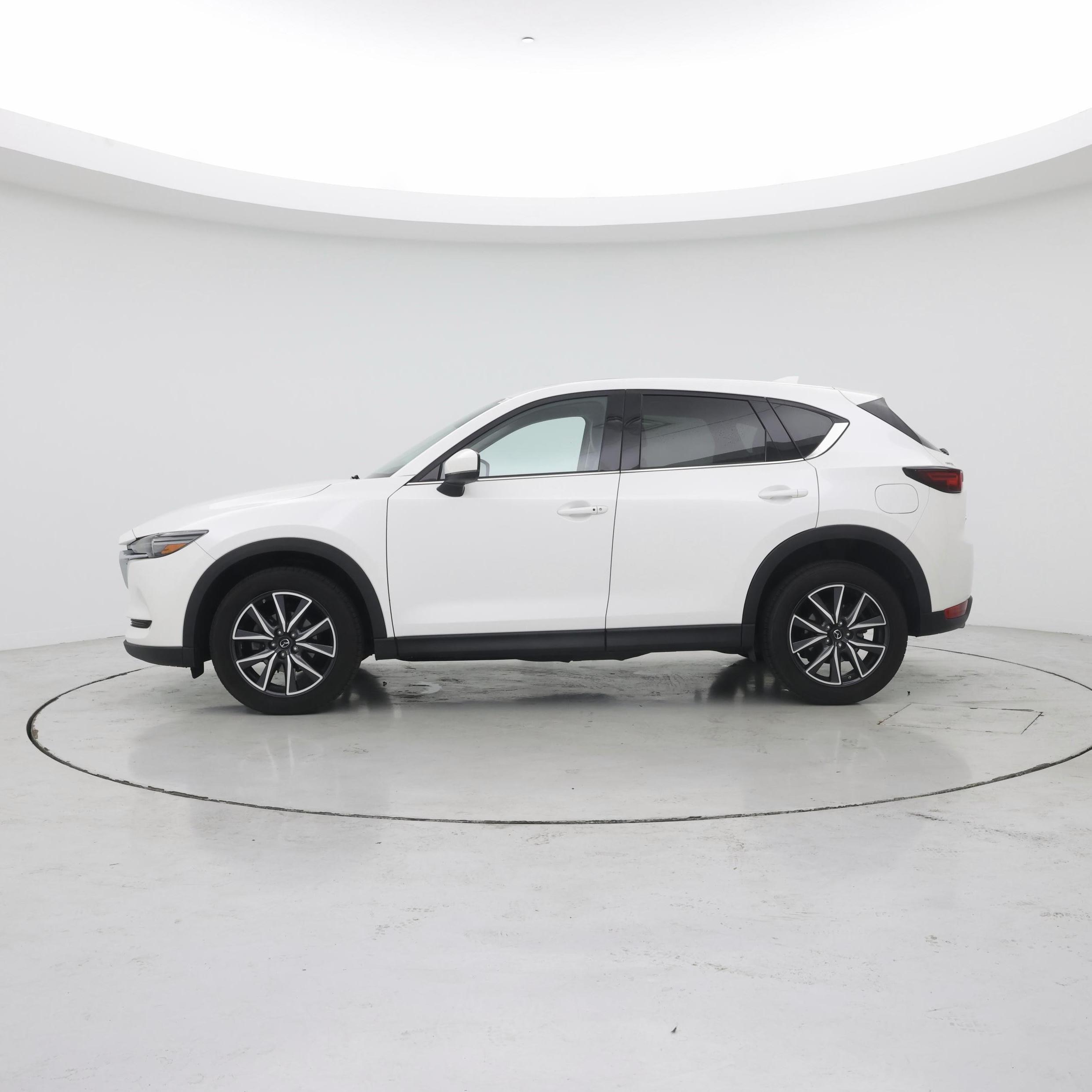 Thumbnail: 2018 Mazda CX-5 - 3