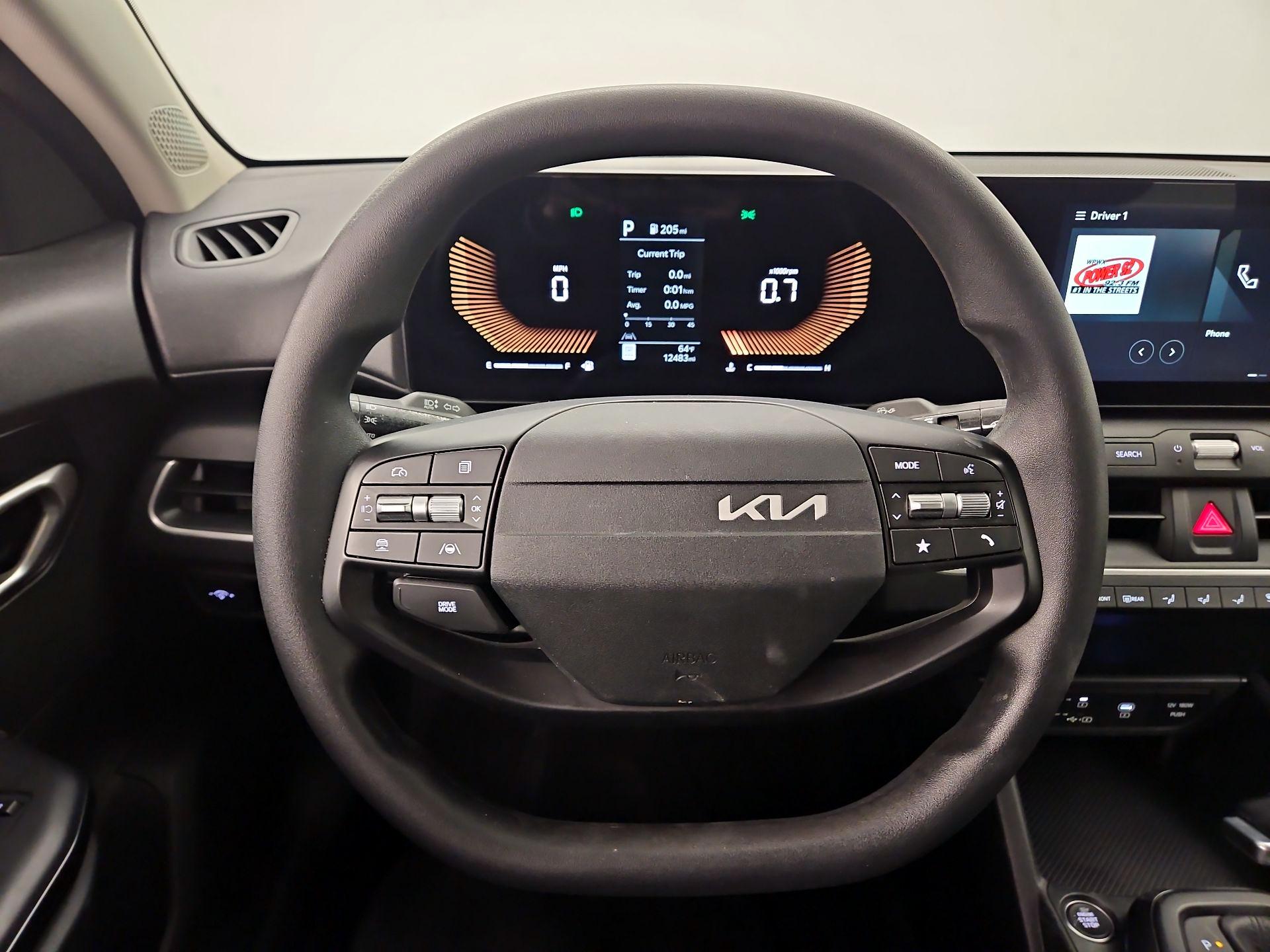 Thumbnail: 2025 Kia K4 - 10