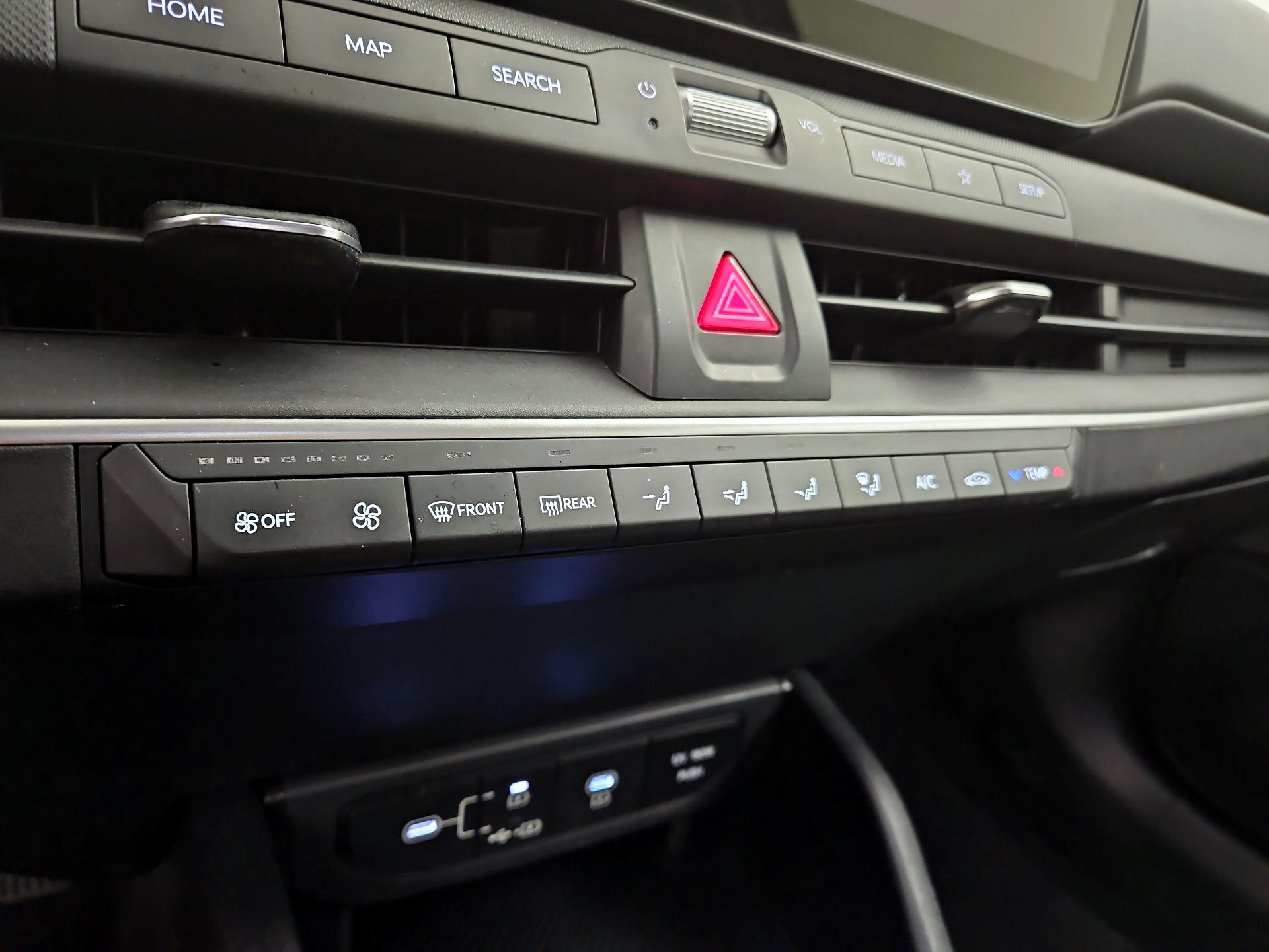 Thumbnail: 2025 Kia K4 - 16