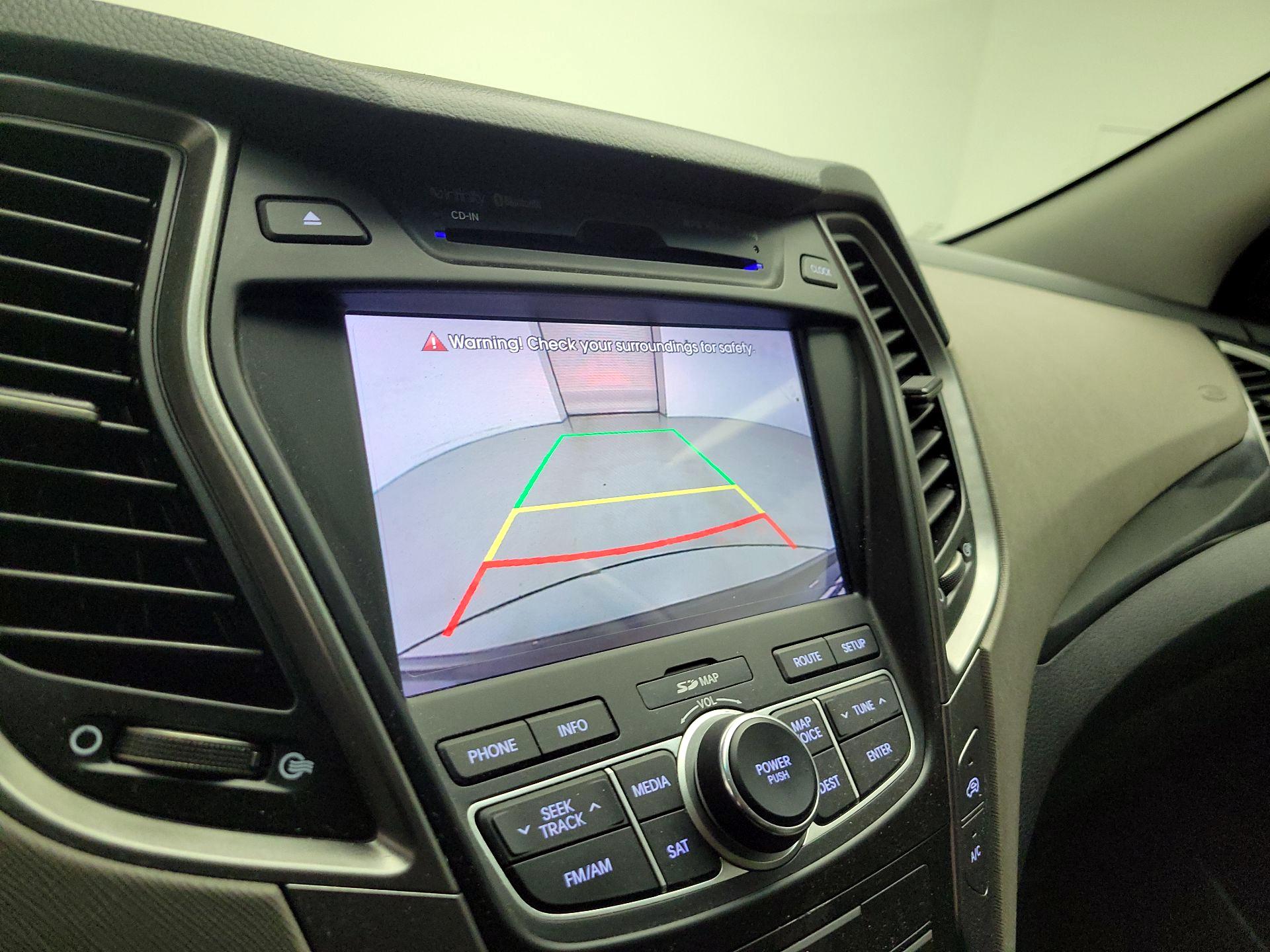 Thumbnail: 2016 Hyundai Santa Fe - 13