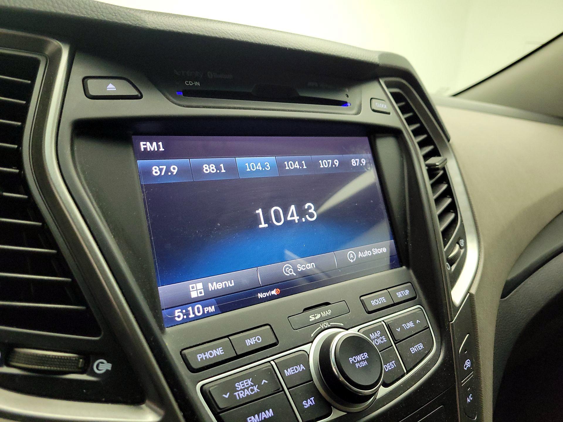Thumbnail: 2016 Hyundai Santa Fe - 14
