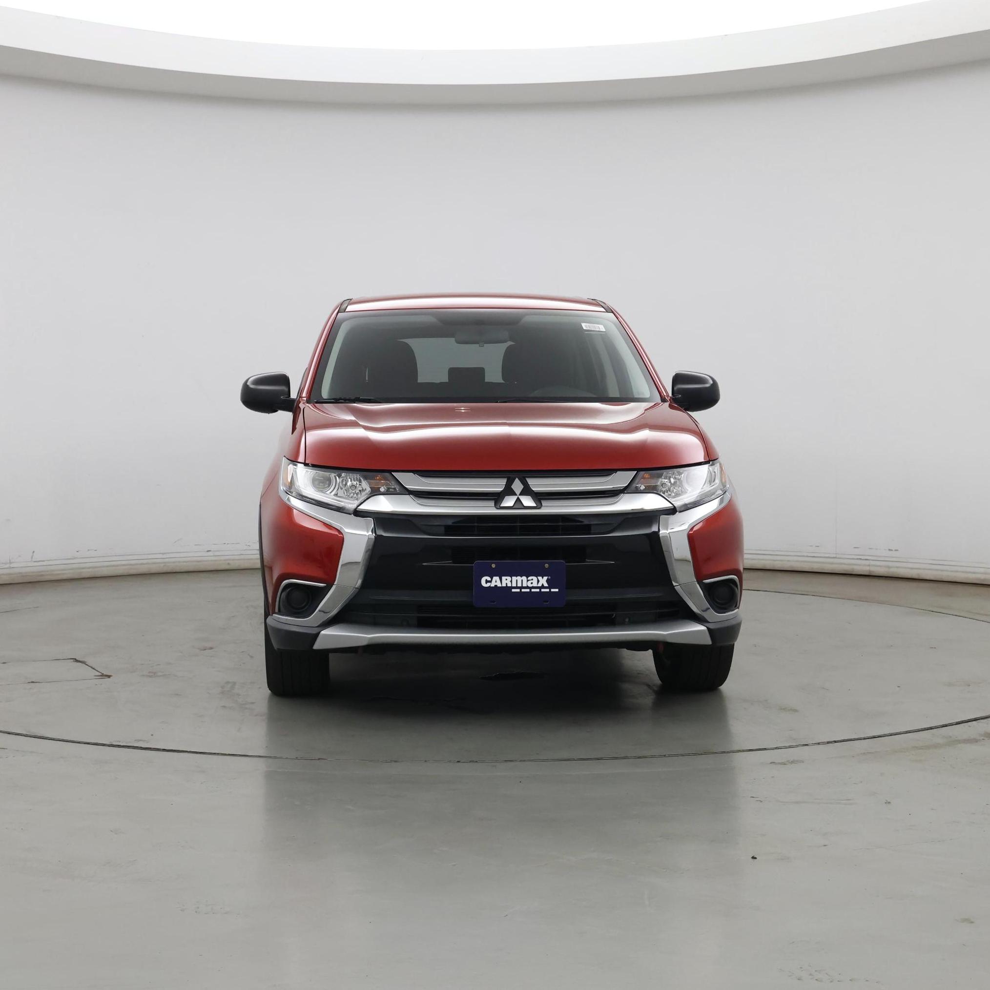 Thumbnail: 2017 Mitsubishi Outlander - 5