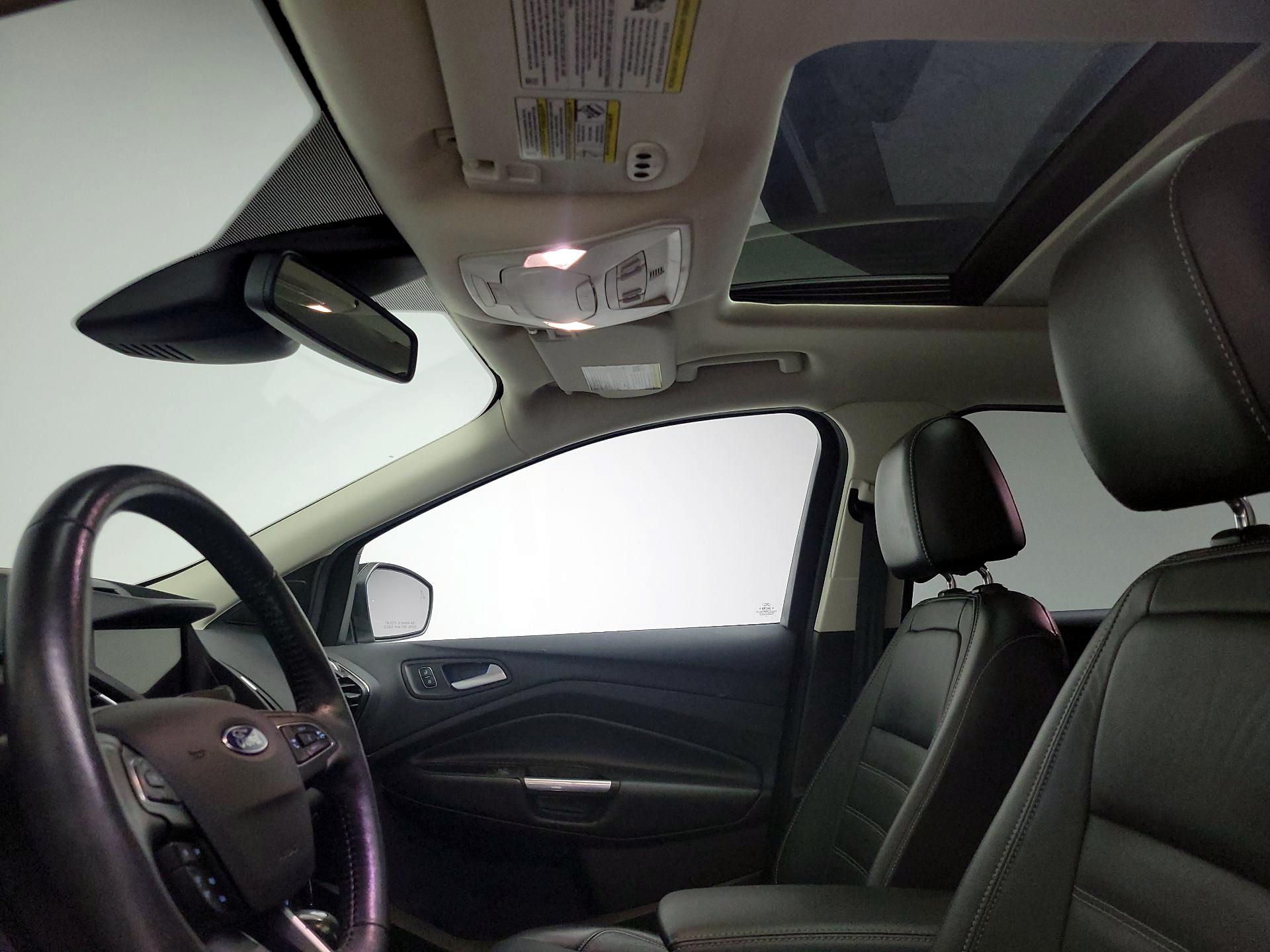 Thumbnail: 2017 Ford Escape - 20