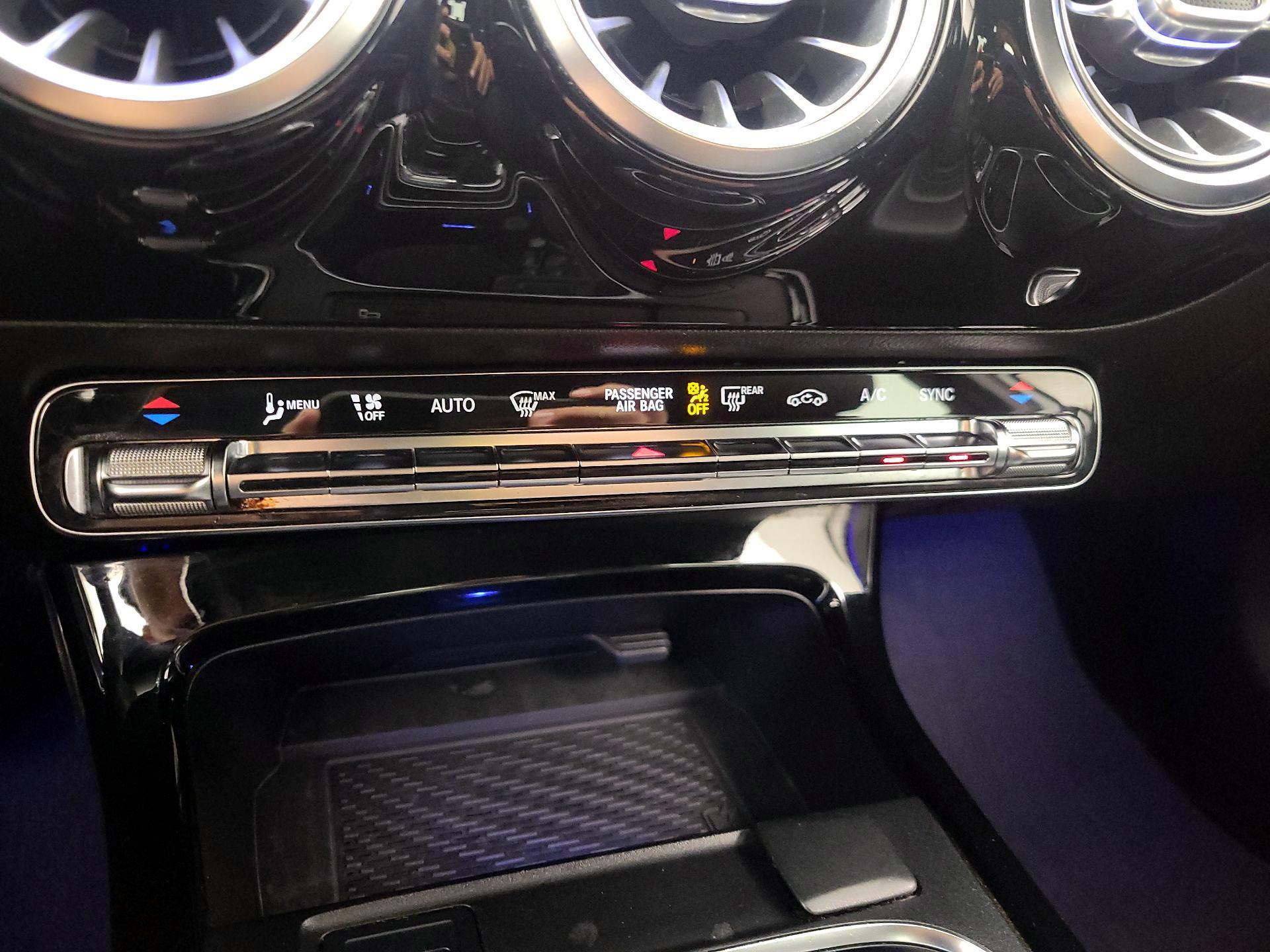 Thumbnail: 2020 Mercedes-Benz A-Class - 16