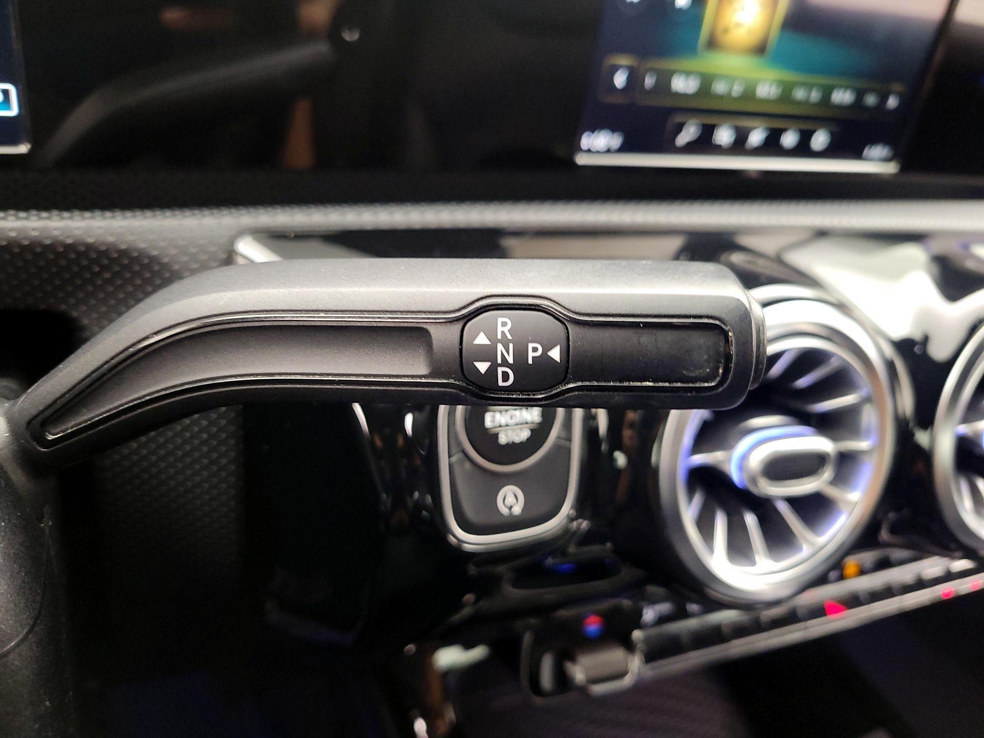 Thumbnail: 2020 Mercedes-Benz A-Class - 17