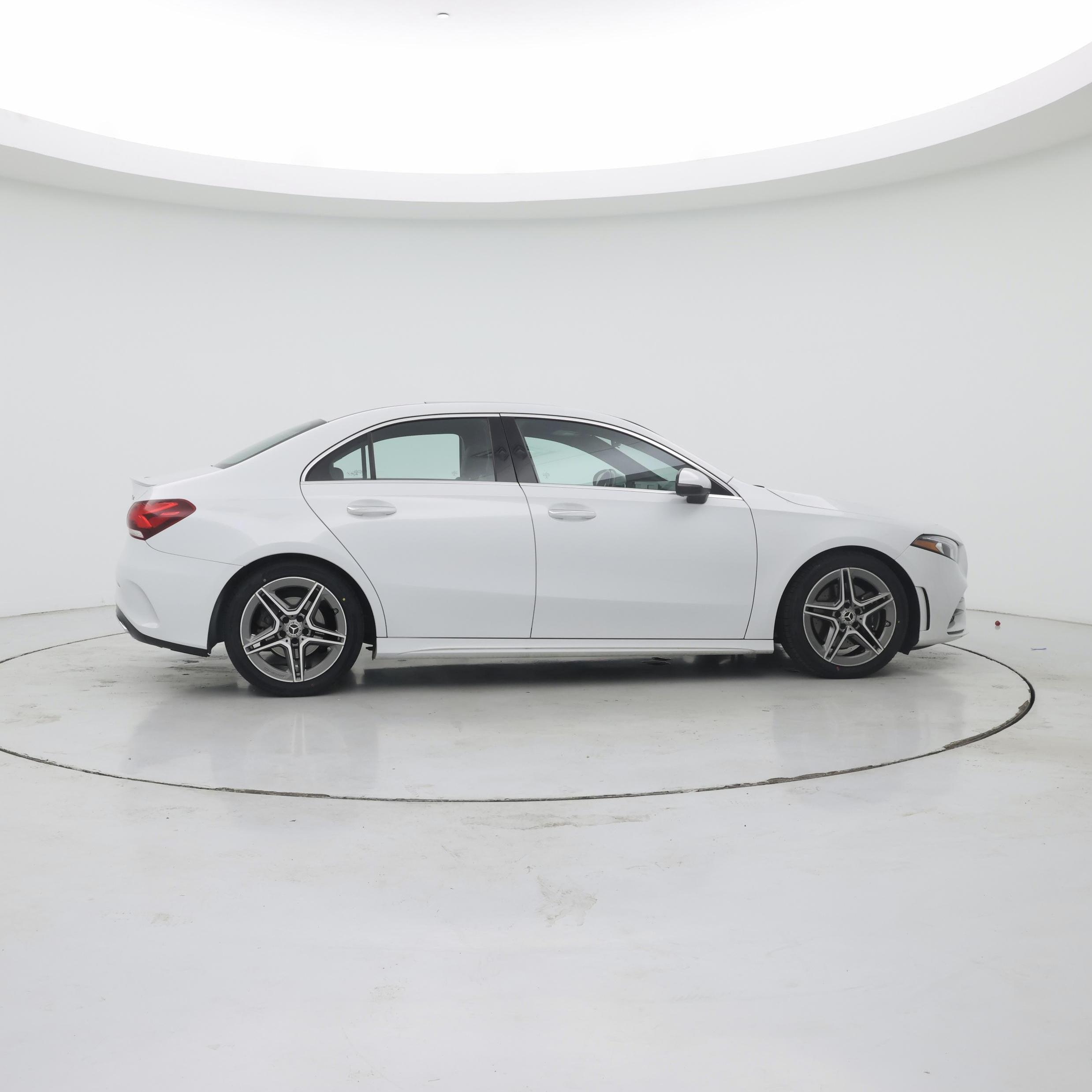 Thumbnail: 2020 Mercedes-Benz A-Class - 7