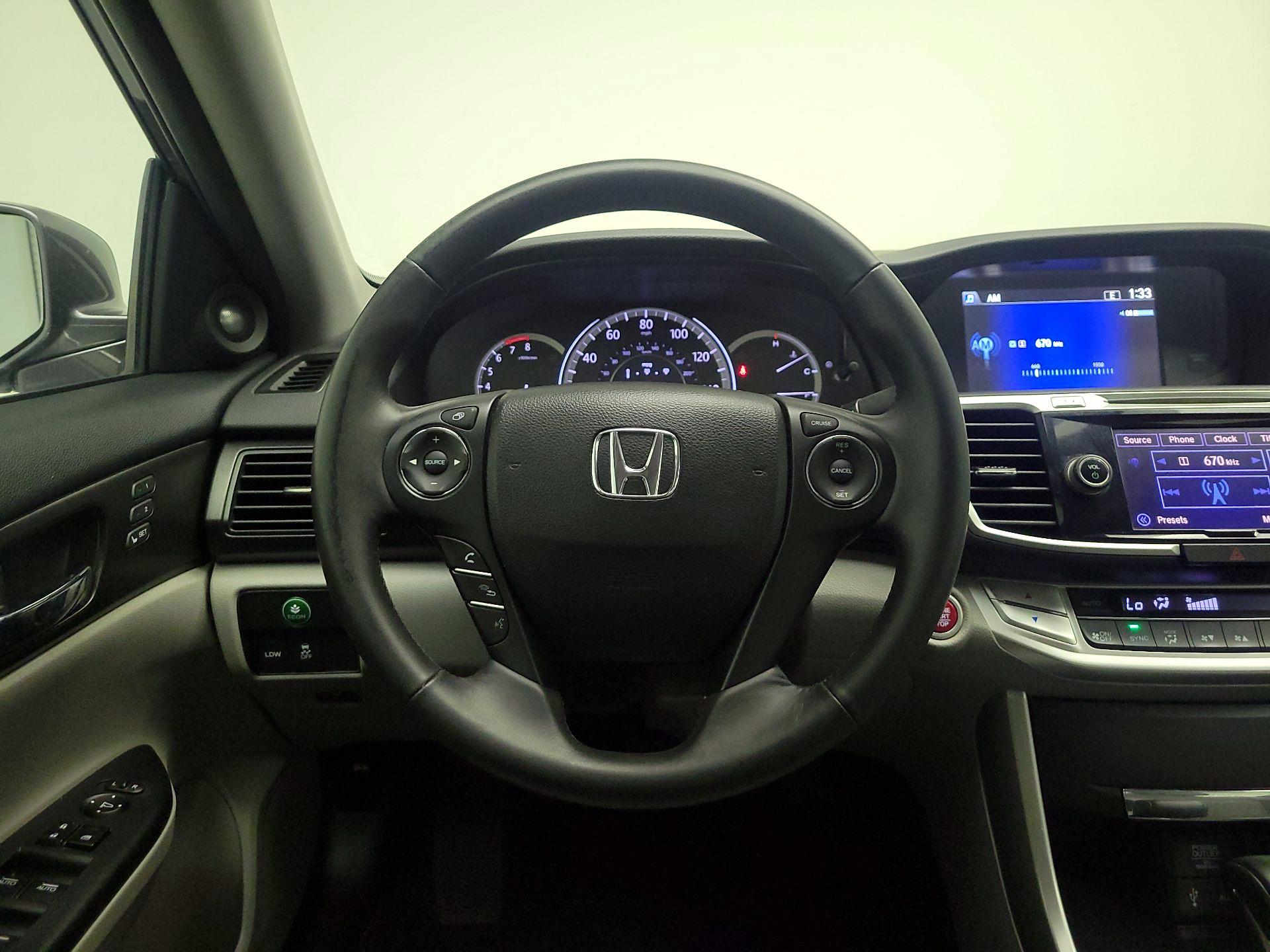 Thumbnail: 2015 Honda Accord - 10