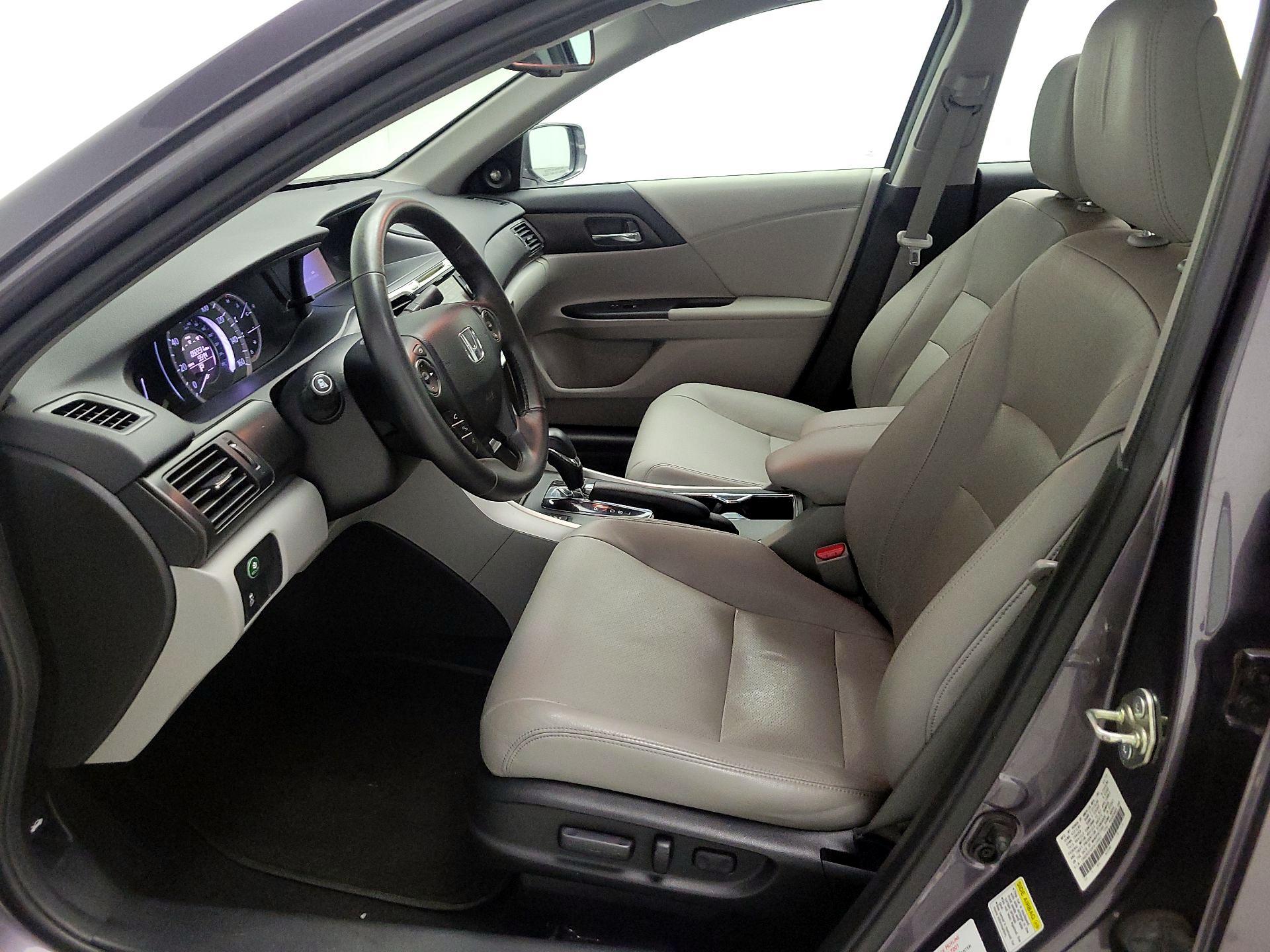 Thumbnail: 2015 Honda Accord - 11