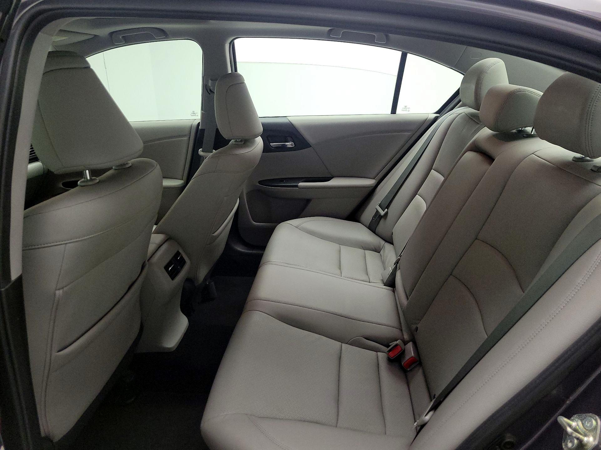 Thumbnail: 2015 Honda Accord - 17