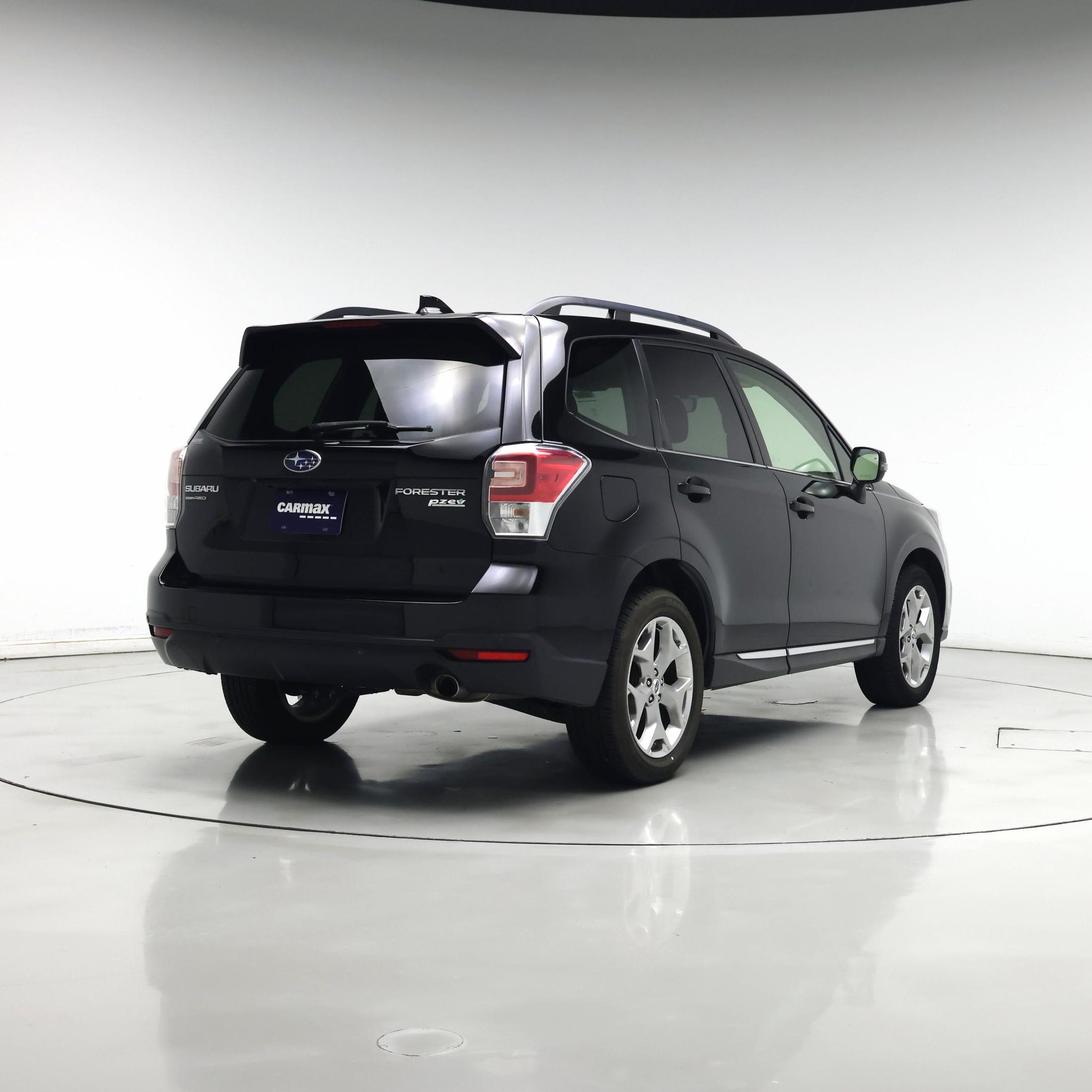 Thumbnail: 2017 Subaru Forester - 8