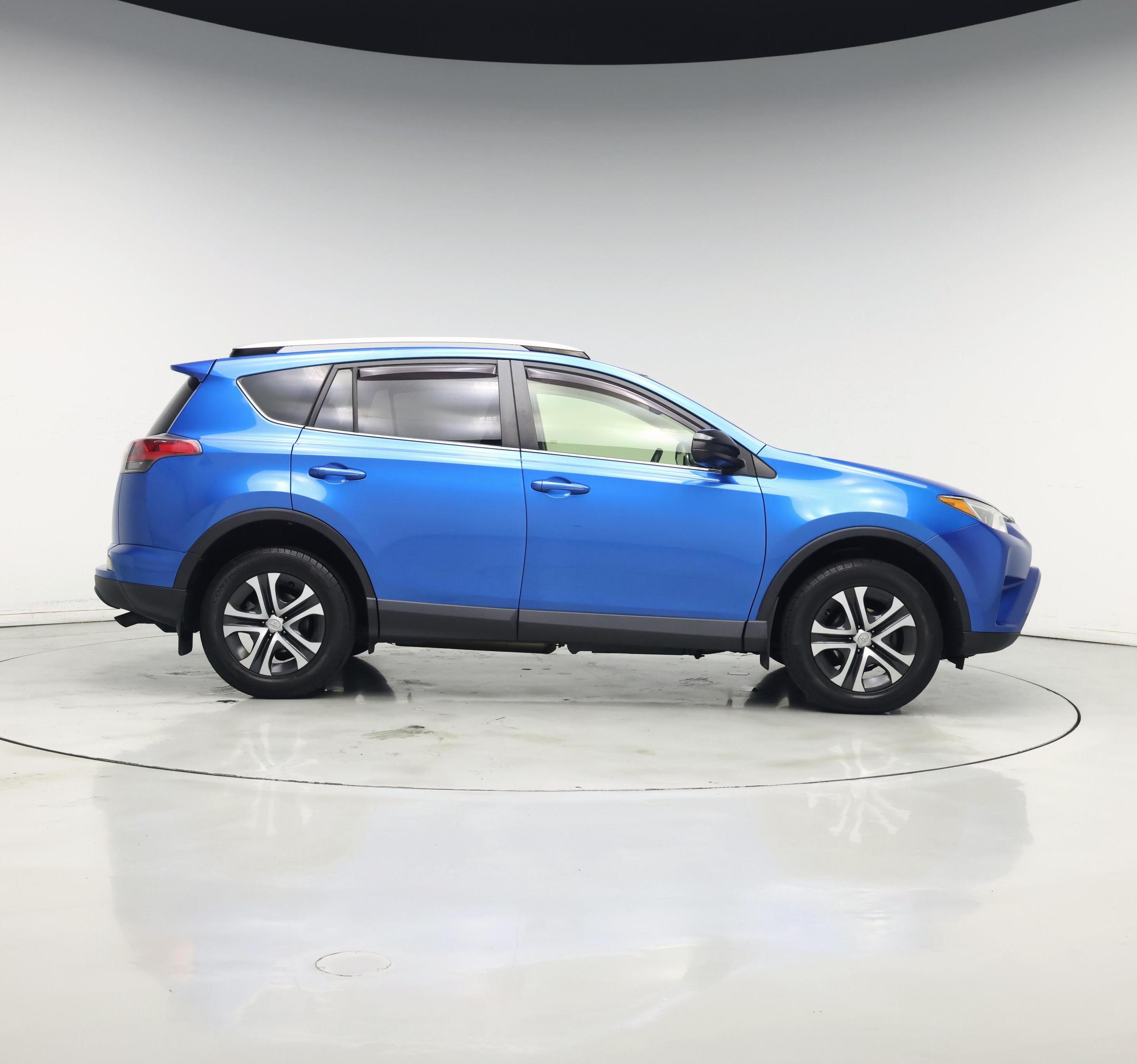 Thumbnail: 2016 Toyota RAV4 - 7