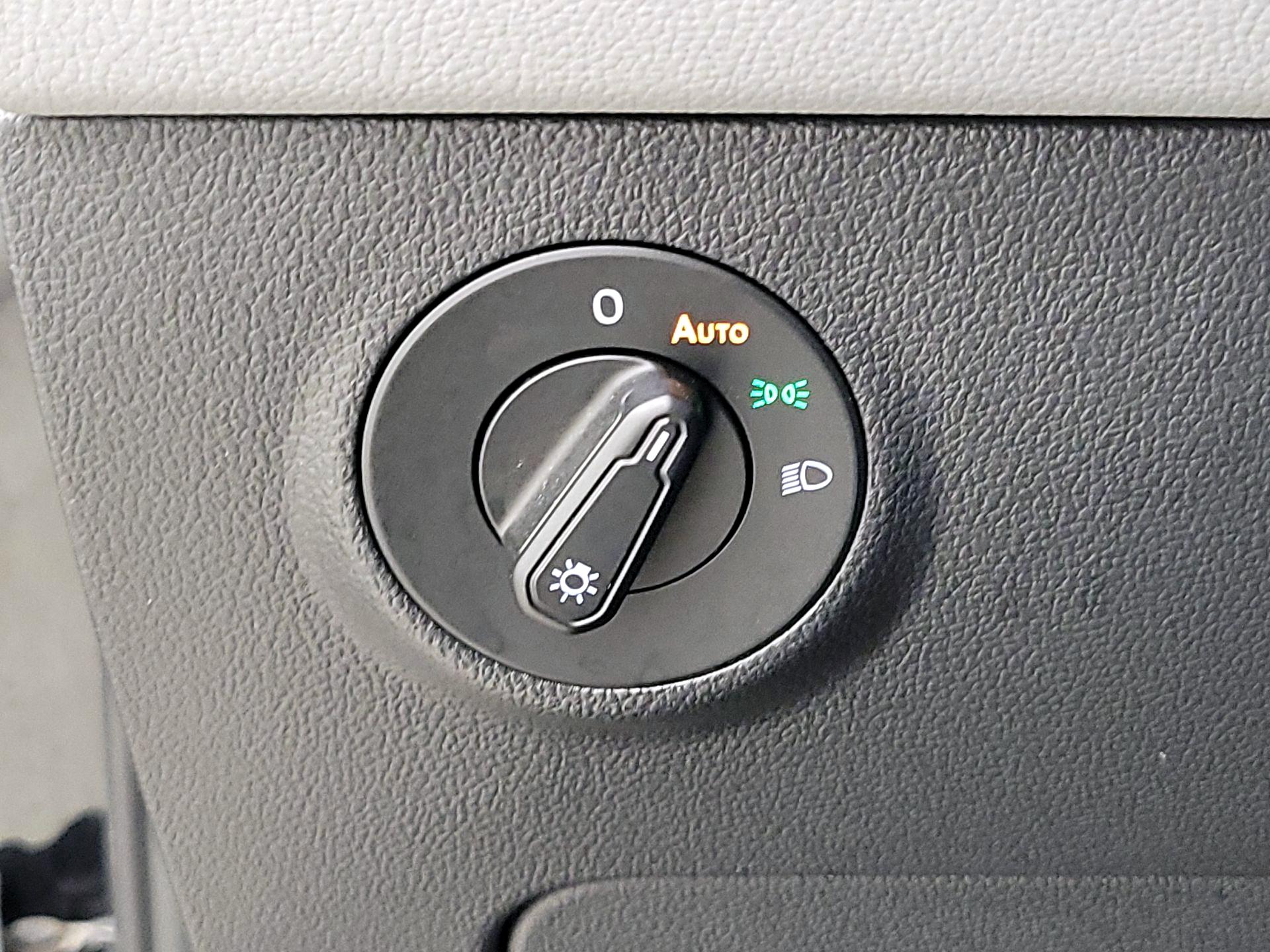 Thumbnail: 2023 Volkswagen Taos - 13