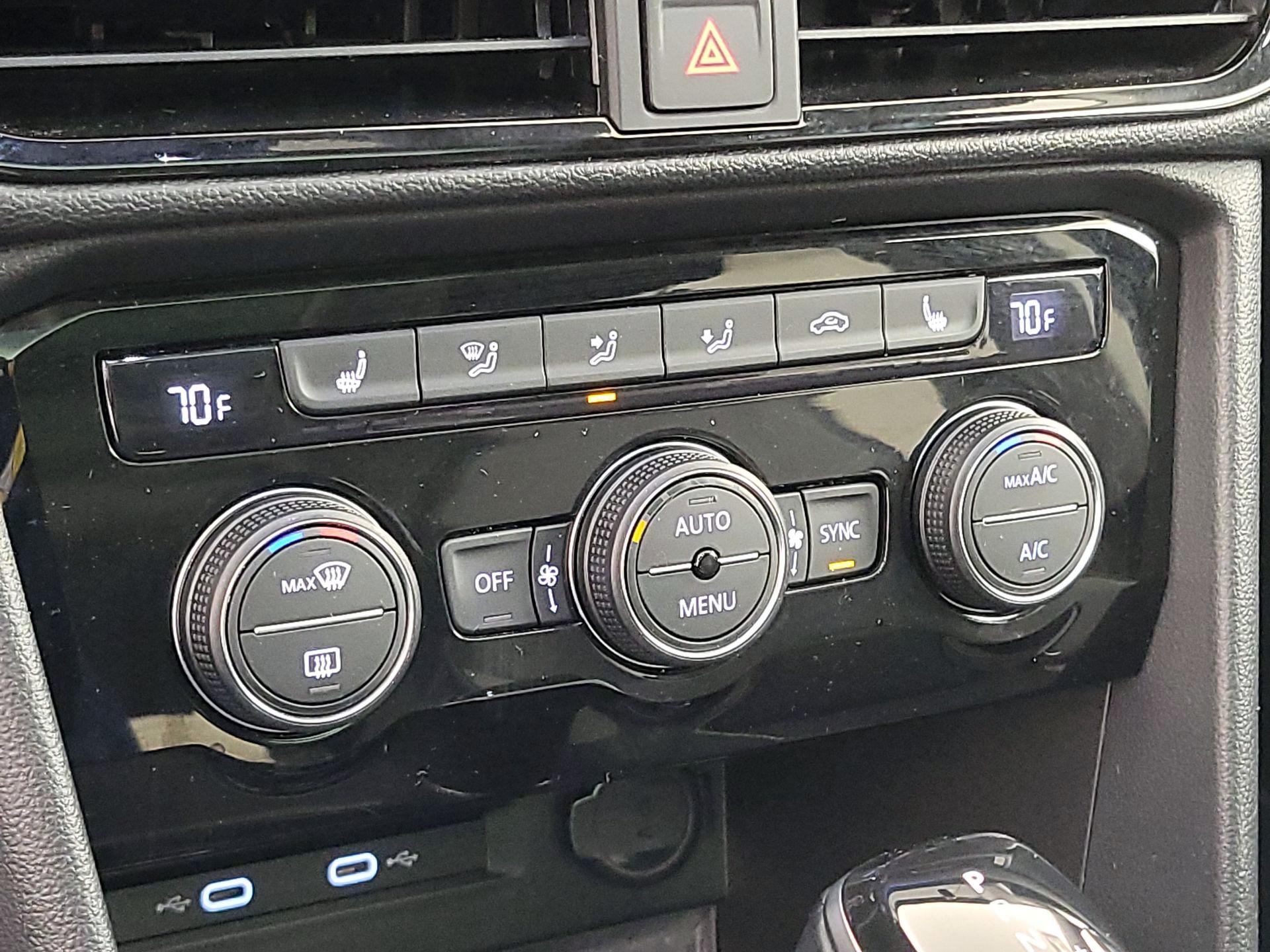 Thumbnail: 2023 Volkswagen Taos - 17