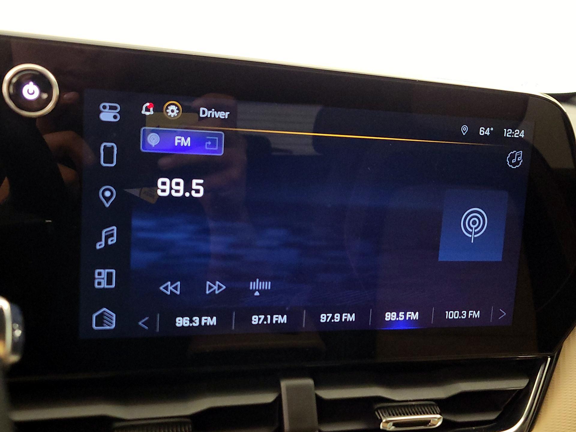 Thumbnail: 2025 Chevrolet Equinox - 15