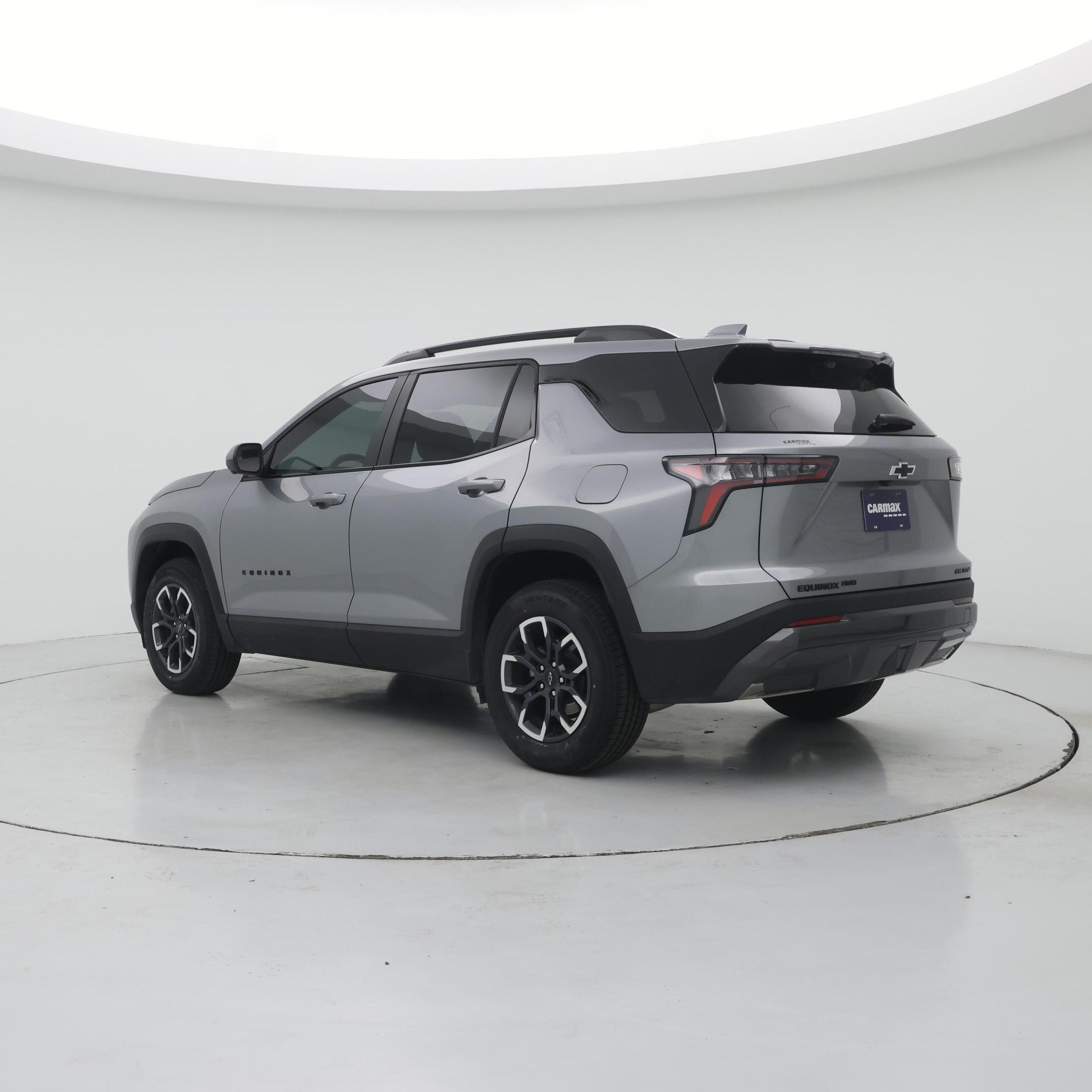 Thumbnail: 2025 Chevrolet Equinox - 2