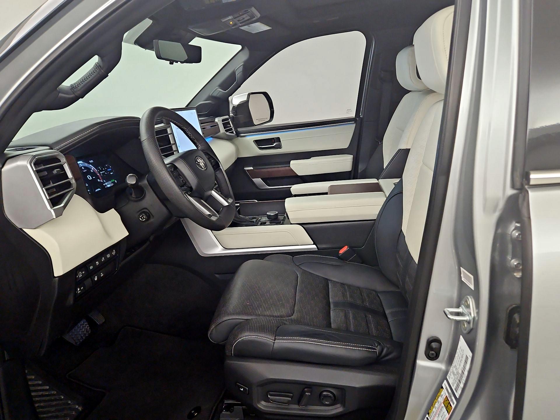 Thumbnail: 2023 Toyota Tundra - 11