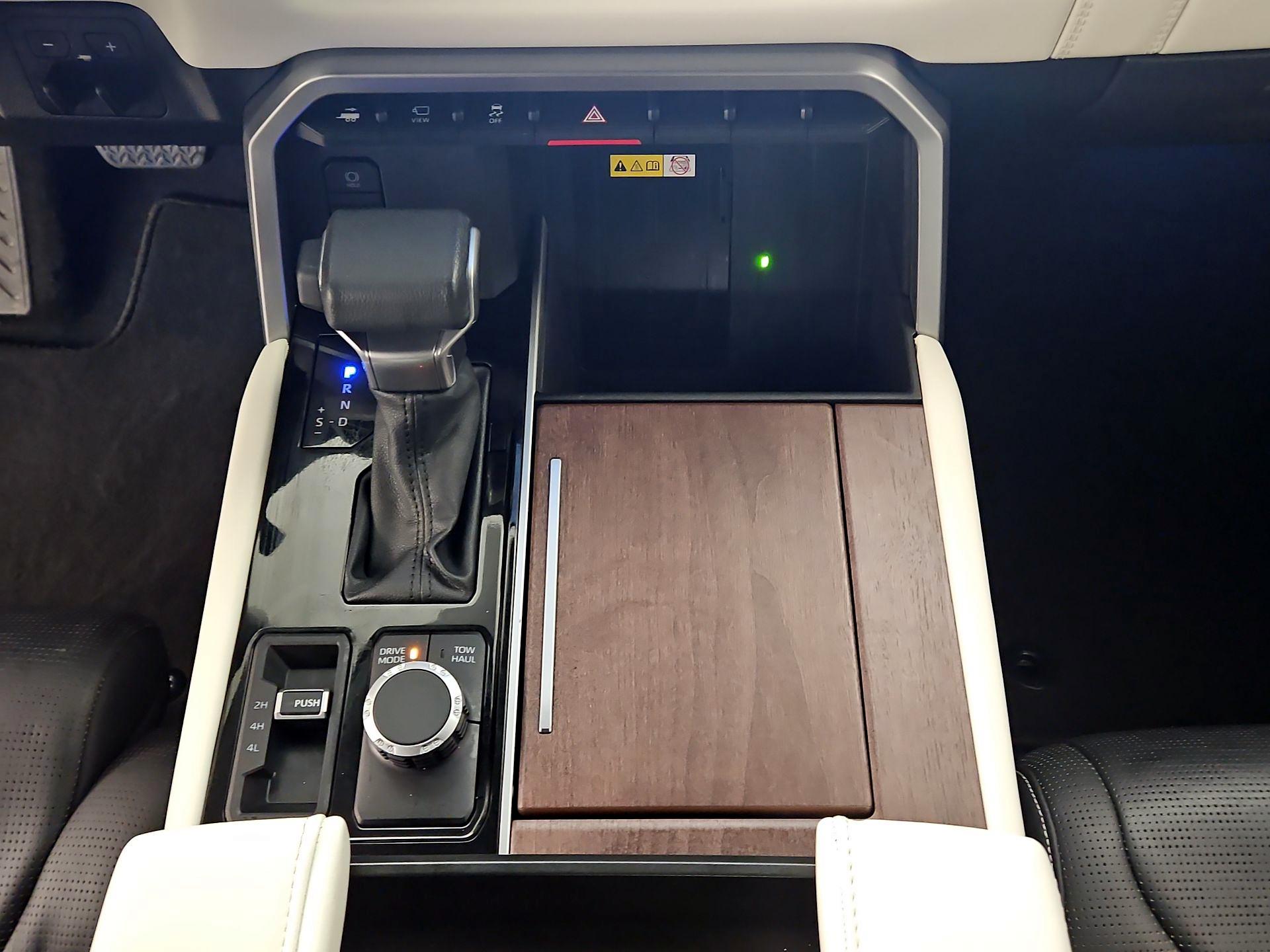 Thumbnail: 2023 Toyota Tundra - 17