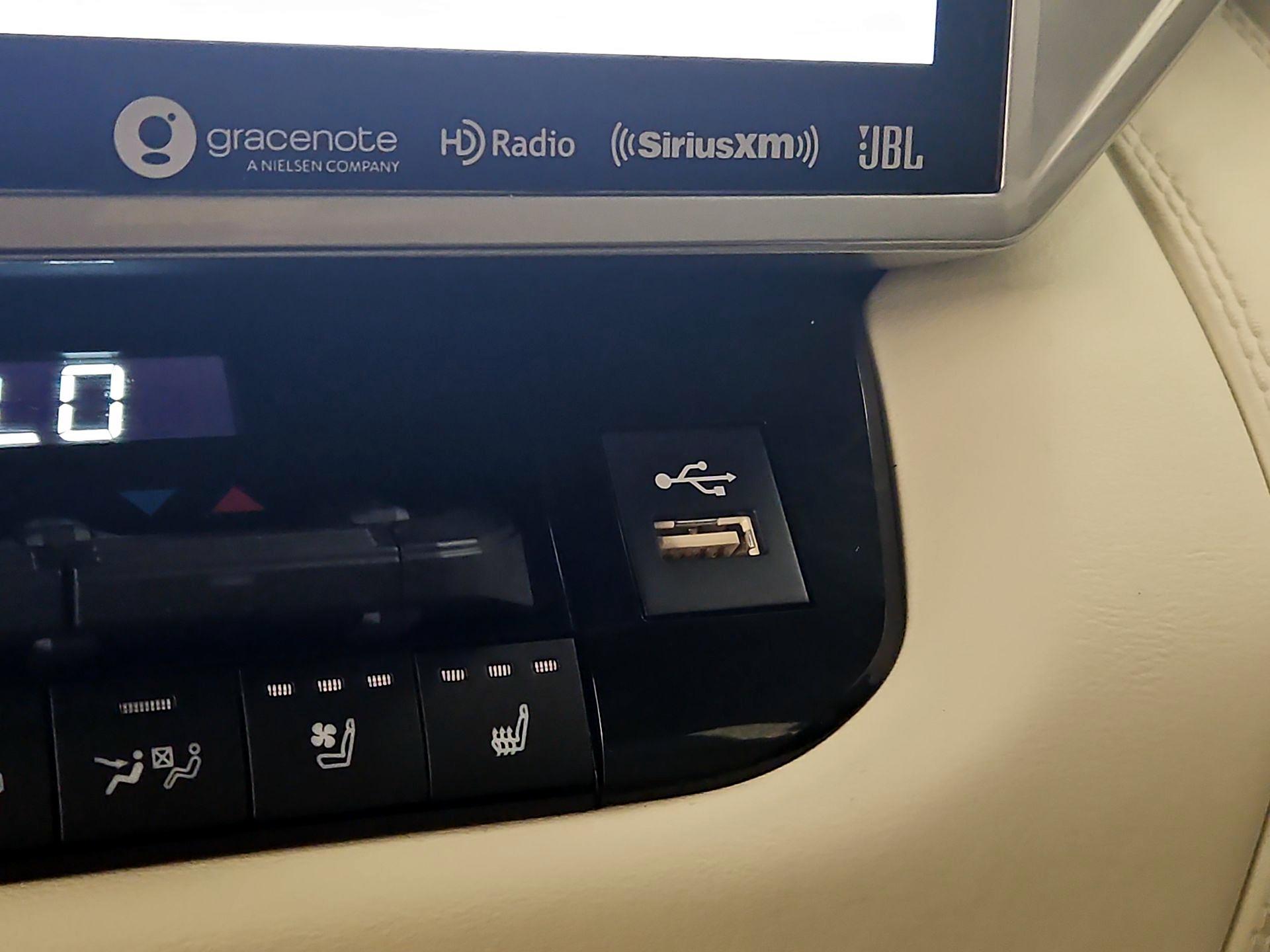 Thumbnail: 2023 Toyota Tundra - 18