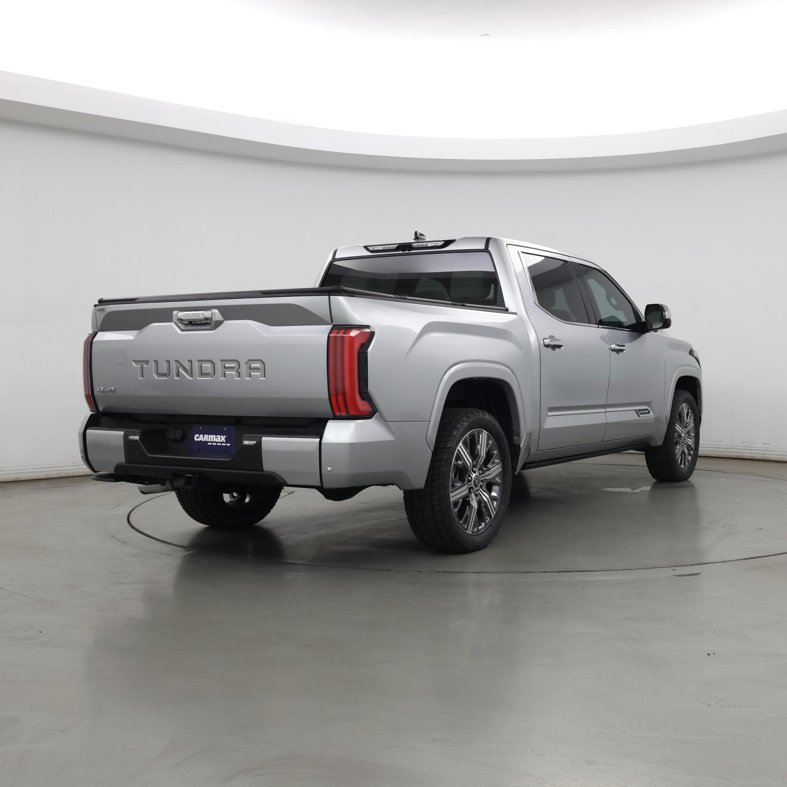 Thumbnail: 2023 Toyota Tundra - 8